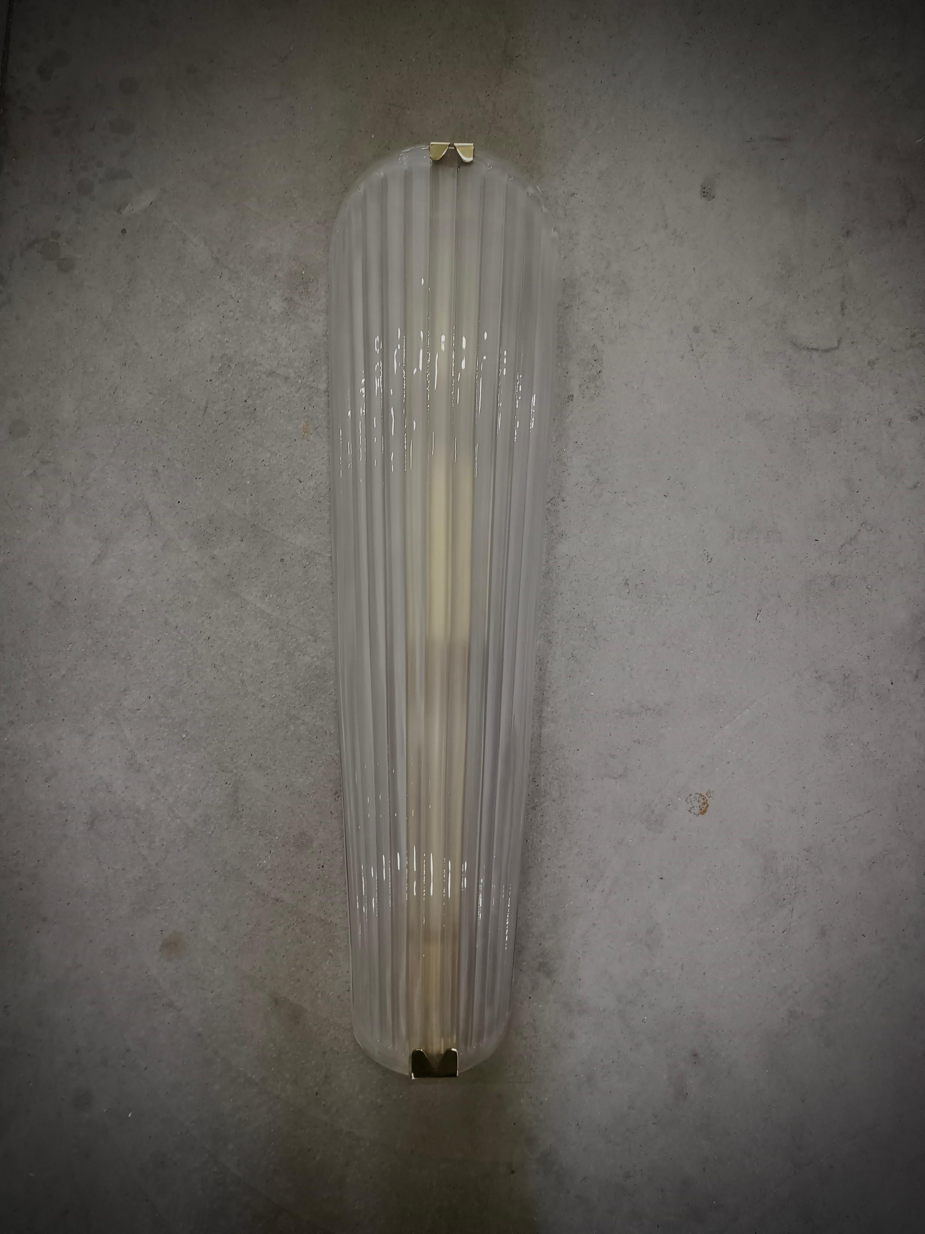 Aplique y Lámpara de Pared de Murano Art Glass Color Arenado y Latón, 2020 en venta 1