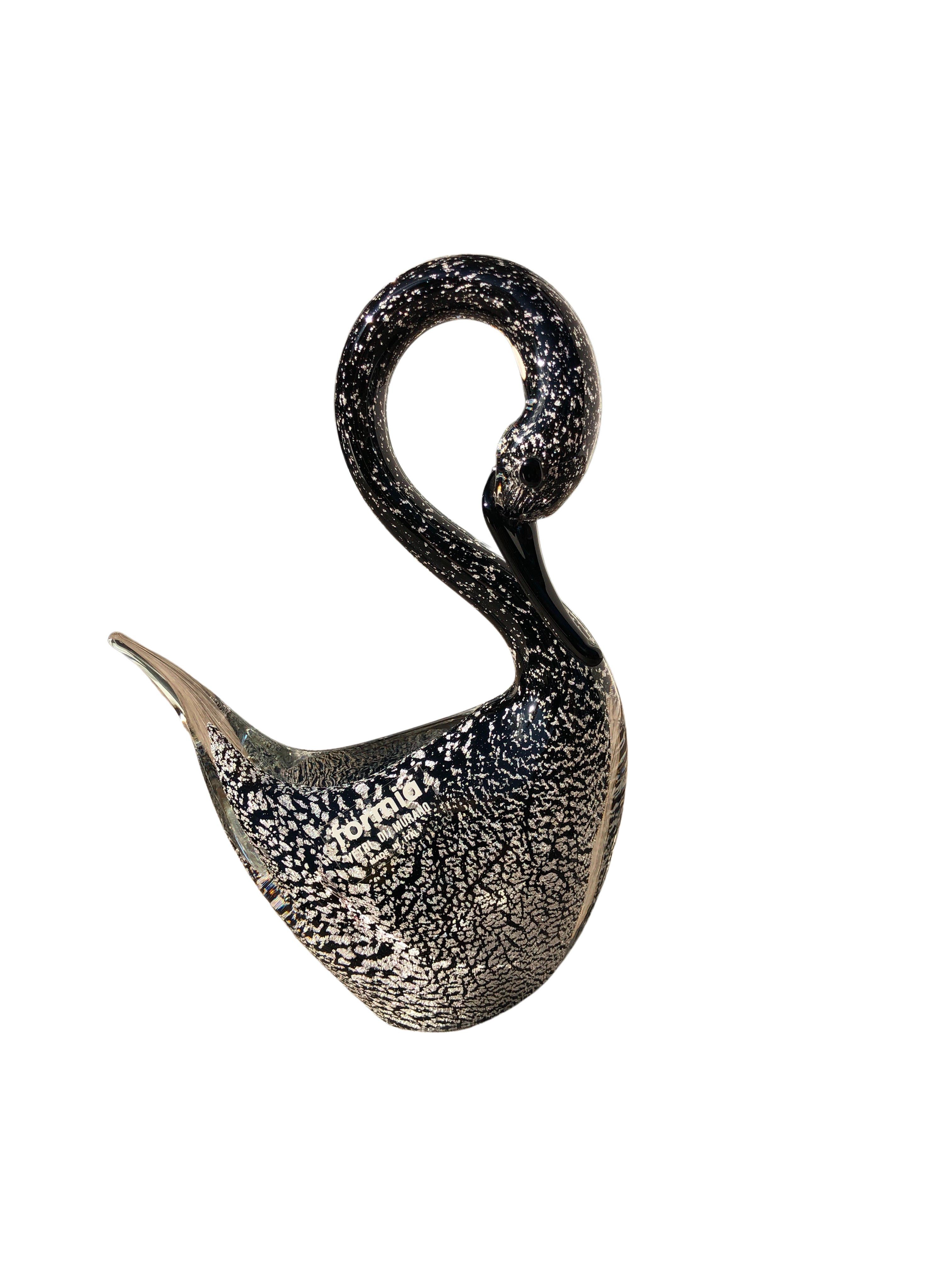 Murano Art Glass Silver Flecked Swan Figurine by Formia, Italy, 1960s In Excellent Condition For Sale In WARSZAWA, 14