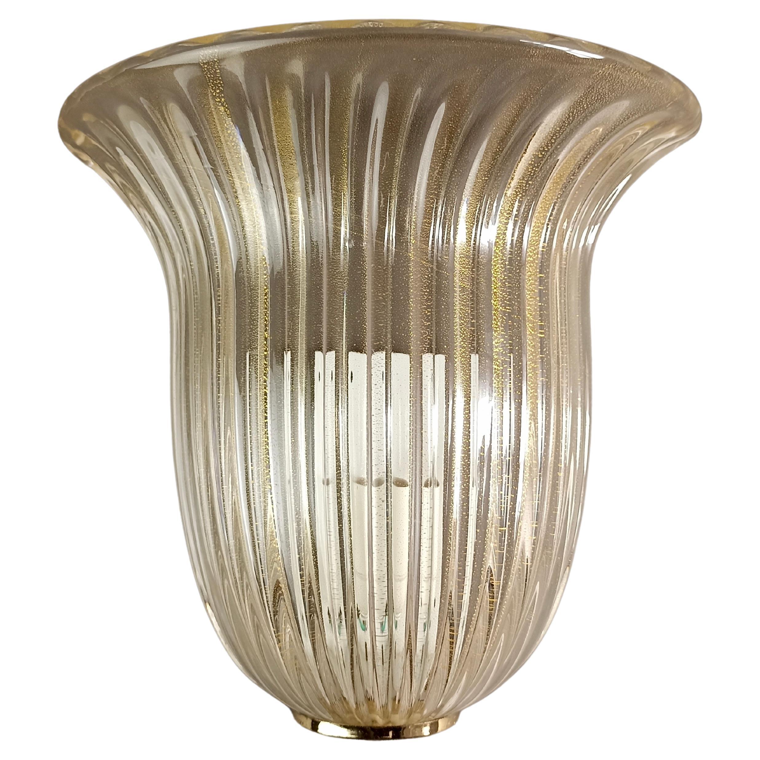 Murano art glass. Single wall lamp. Italy, 1980s. For Sale