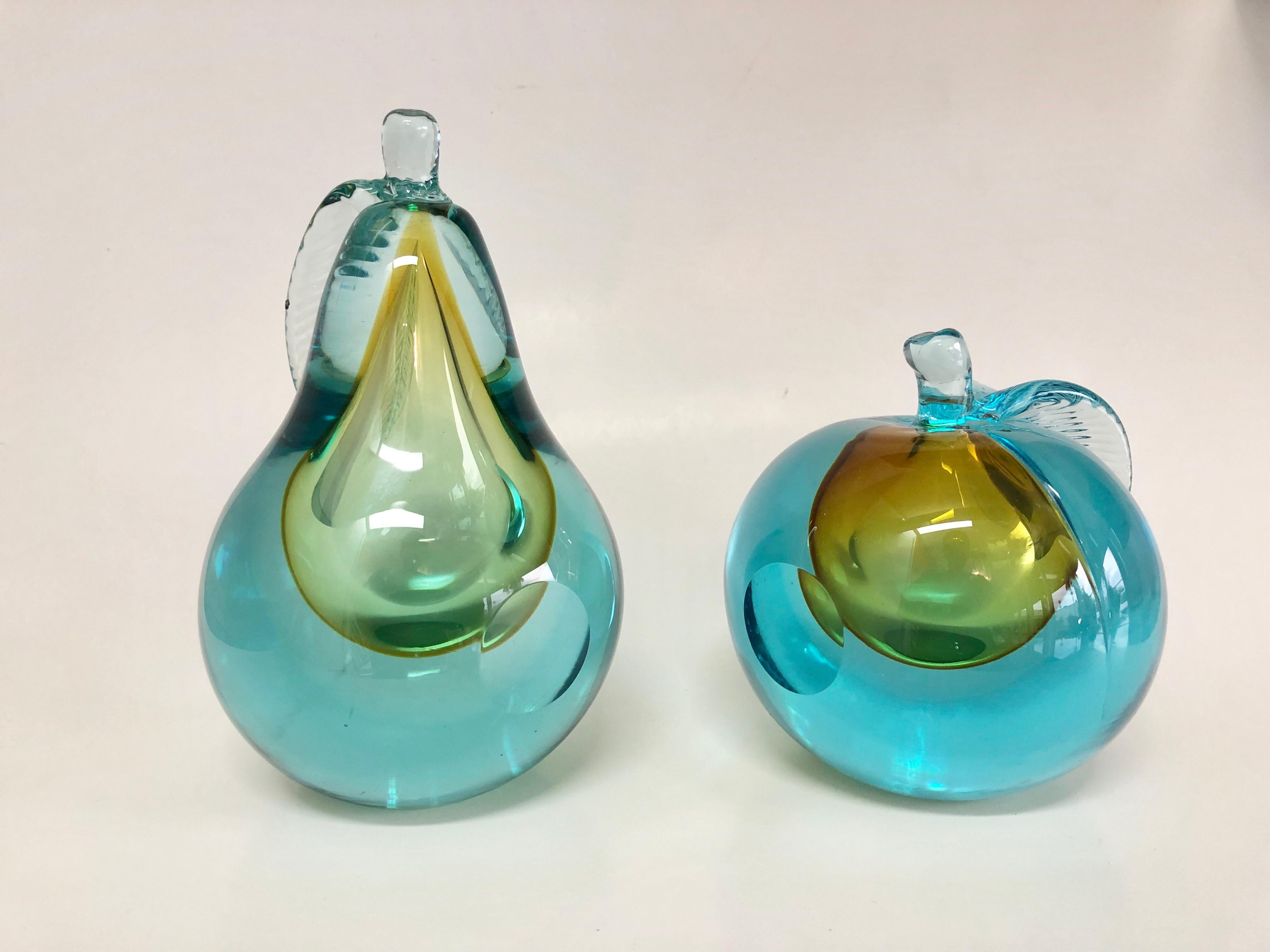 Murano Art Glass Sommerso Apple and Pear Bookends Sculptures In Excellent Condition In Miami, FL