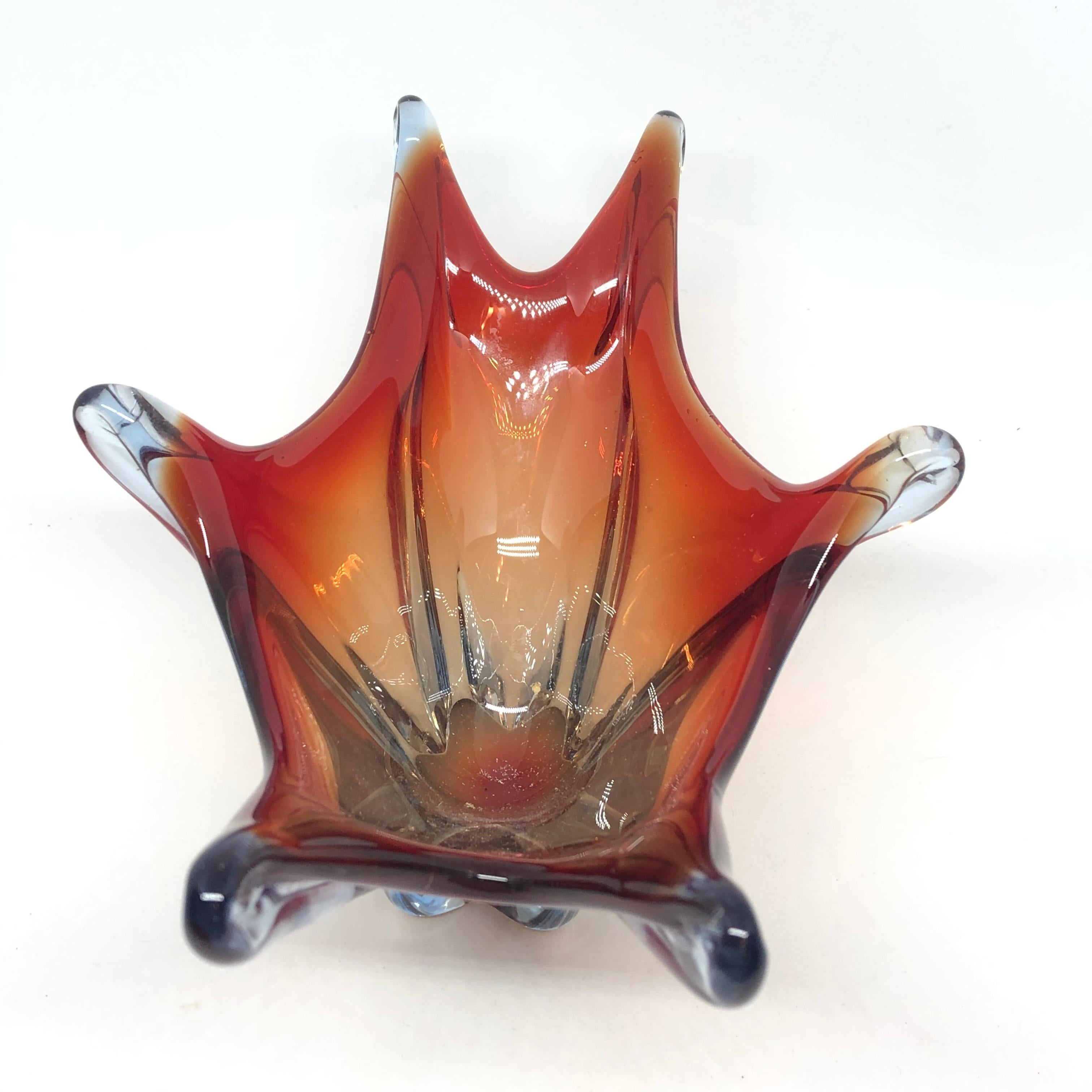 Mid-Century Modern Murano Art Glass Sommerso Bowl Catchall Red and Blue Vintage, Italy, 1960s