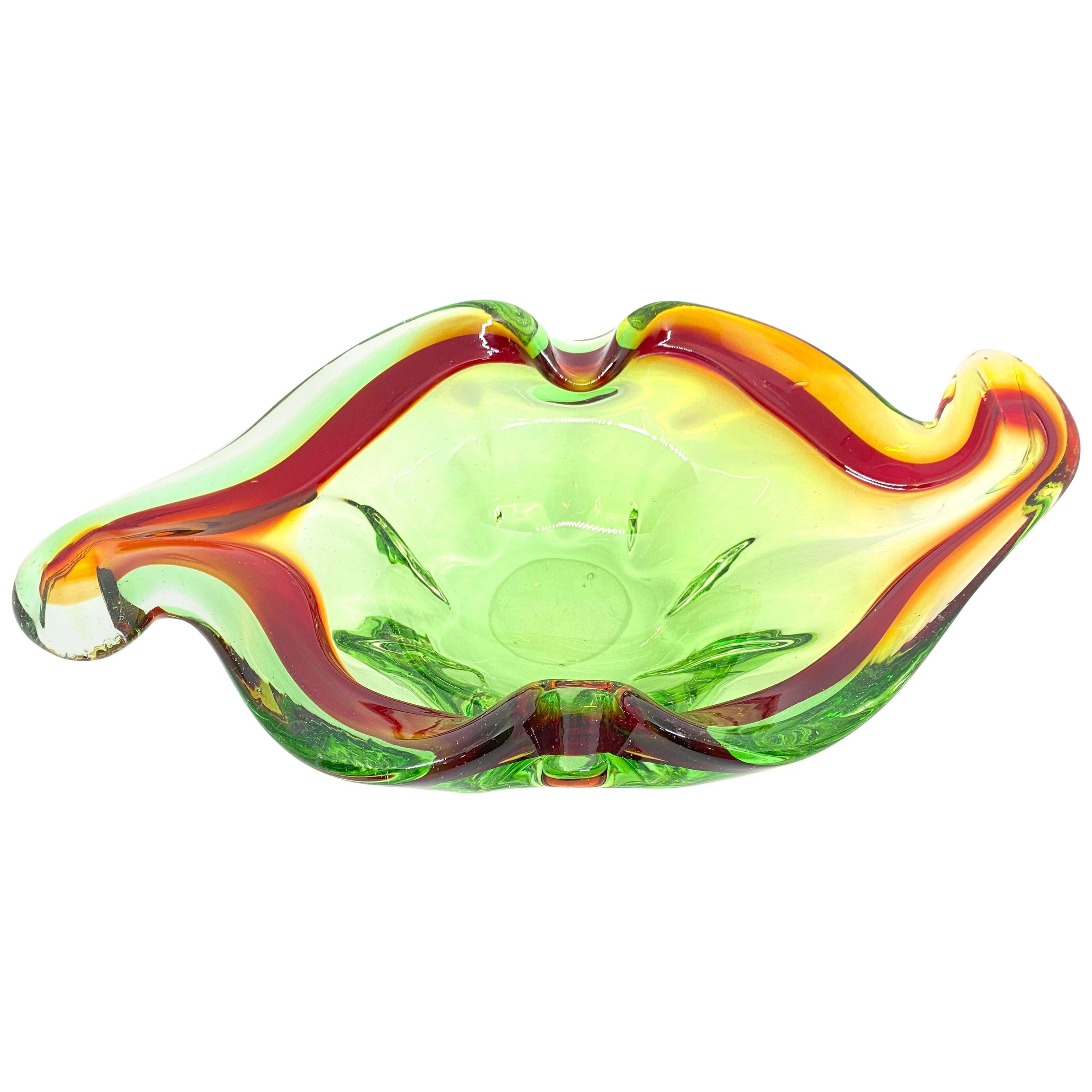 Murano Art Glass Sommerso Bowl Catchall Red and Green Vintage, Italy