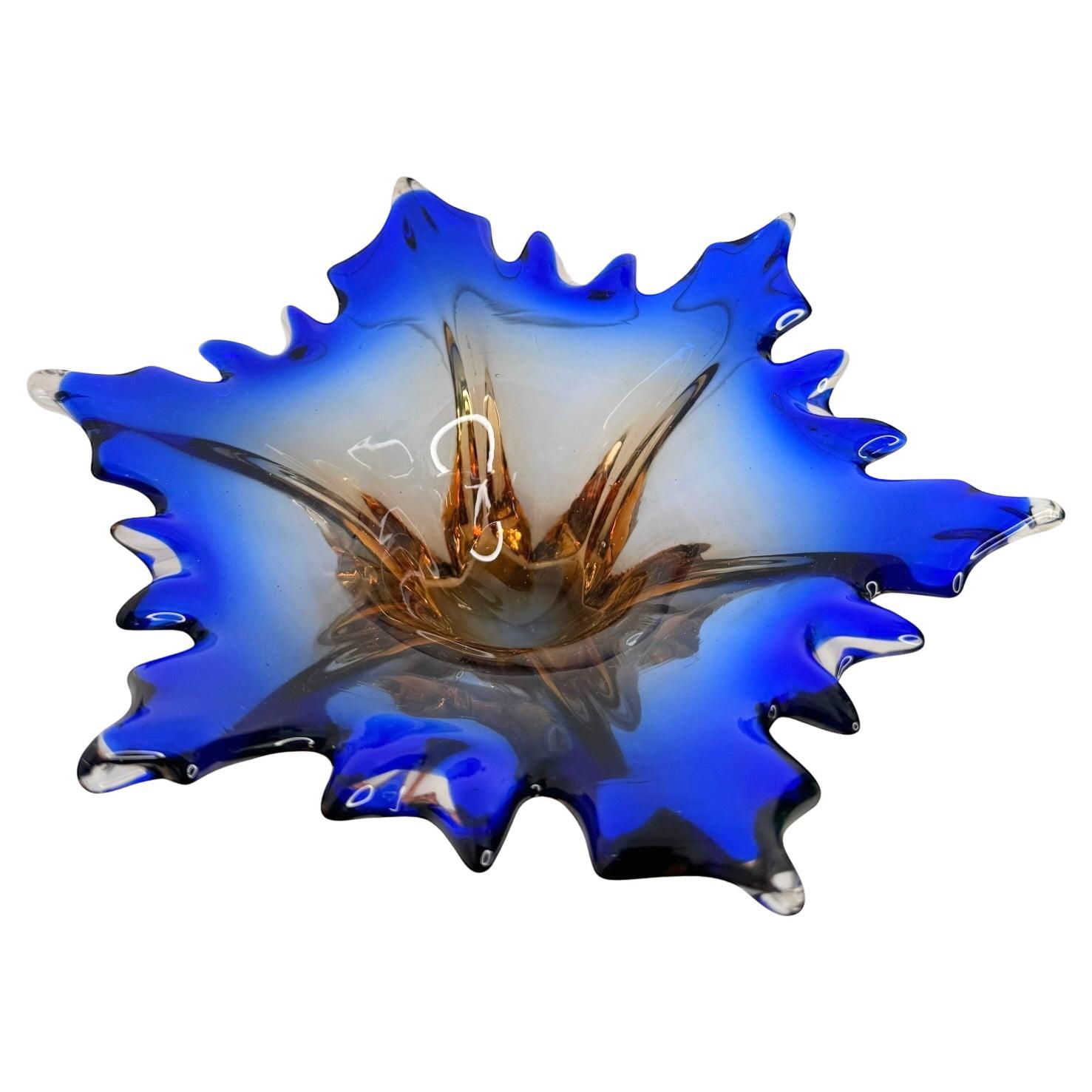 Murano Glass Sommerso Schale Catchall Königsblau Bernstein und klar Vintage By Italien