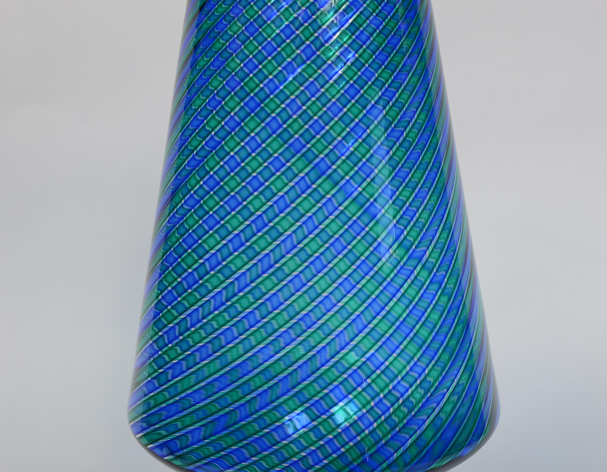 Mid-Century Modern Murano Art Glass Vase by Orlando Zennaro
