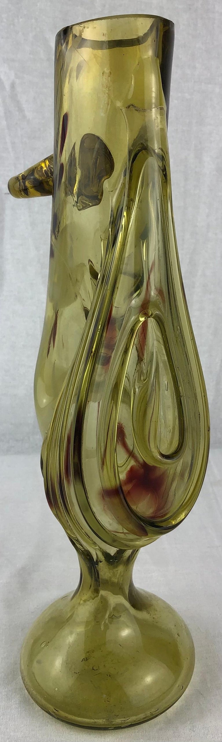 Mid-Century Modern Murano Art Glass Flower Vase For Sale