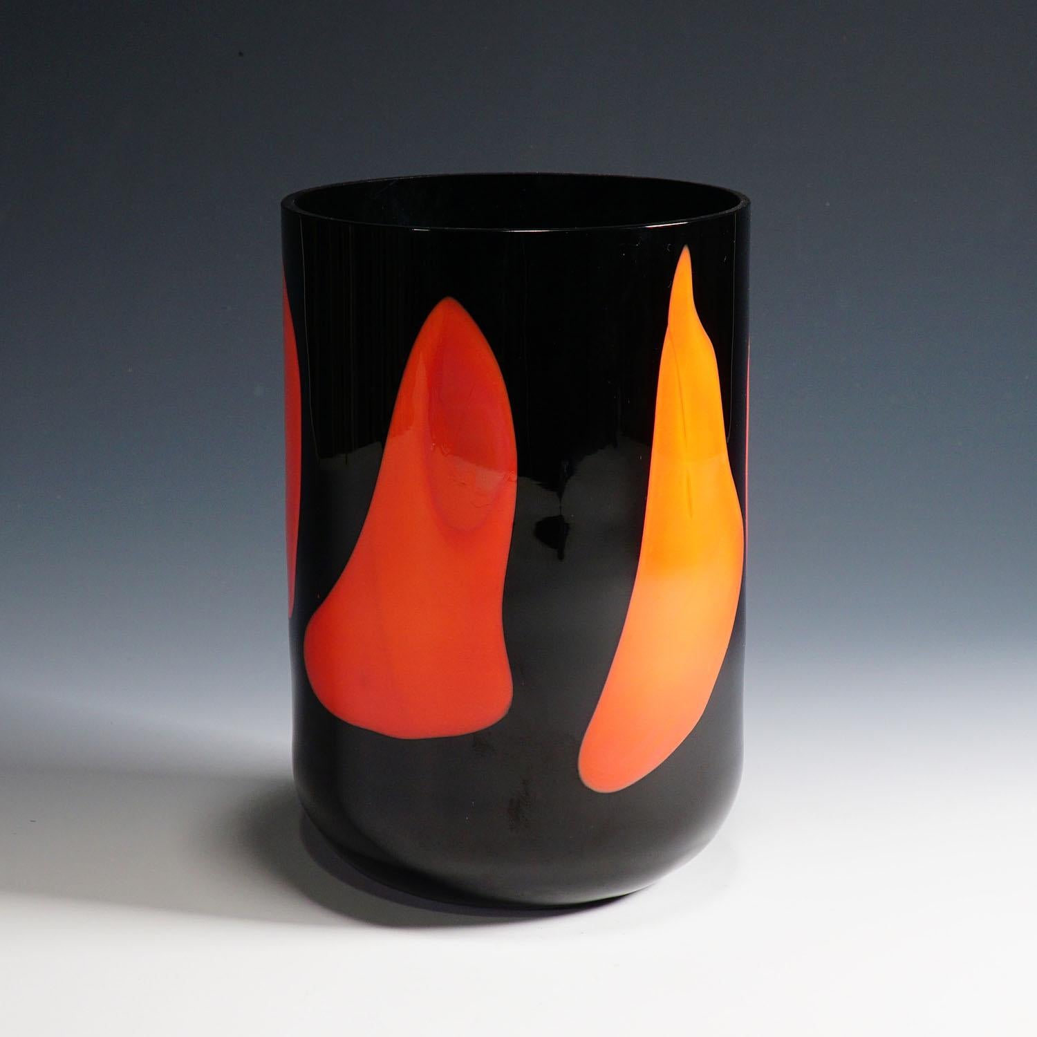 A rare Murano art glass vase 'Macchia' from the 'Eklettika' collection of V. Nason & C. Designed by glassmaster Carlo Nason. Black glass overlayed with large red glass spots. Lable of the manufacturer on the body and incised signature on the