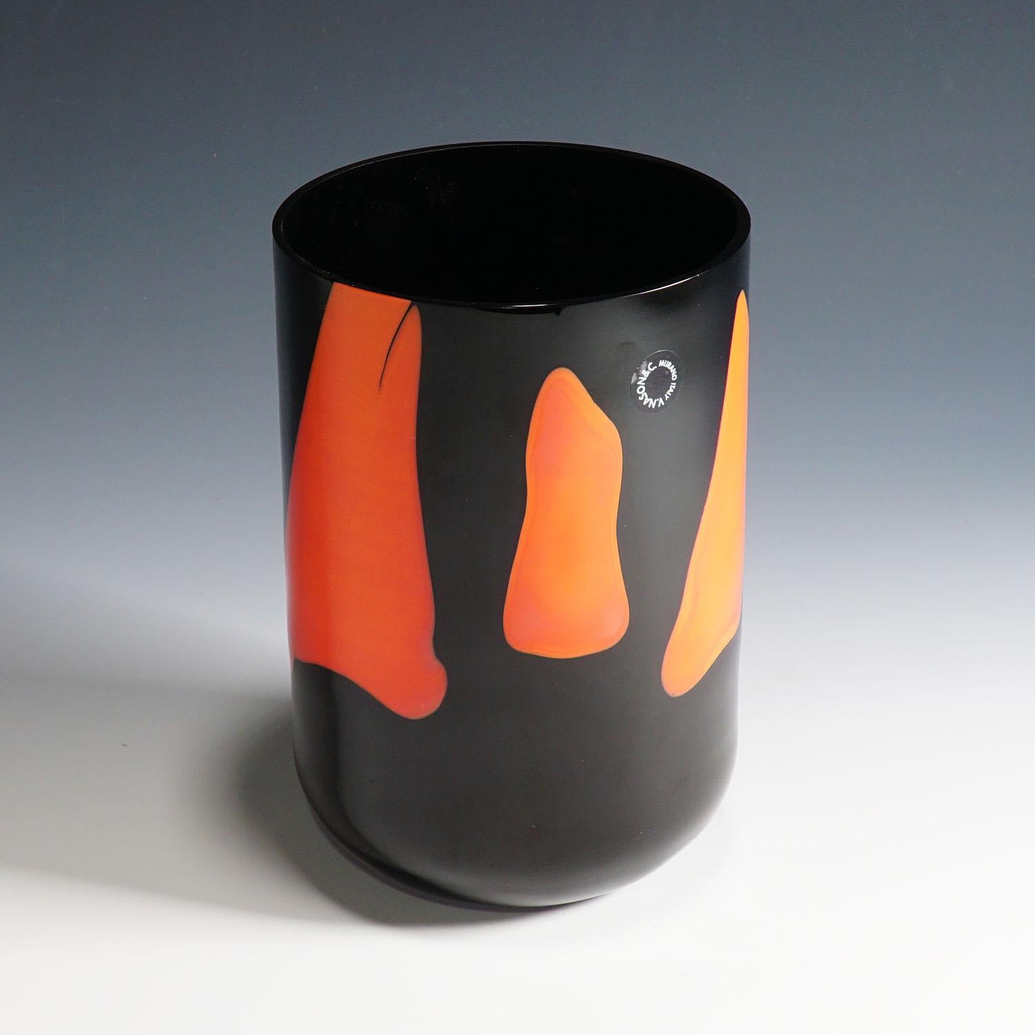 Vase aus Murano-Kunstglas „Macchia“ von V. Nason & C., ca. 1990er Jahre (Moderne der Mitte des Jahrhunderts) im Angebot