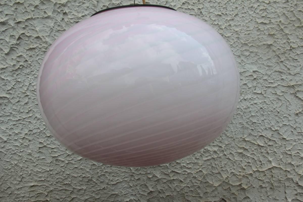 Murano art glass VeArt ball chandelier pink color very particular.