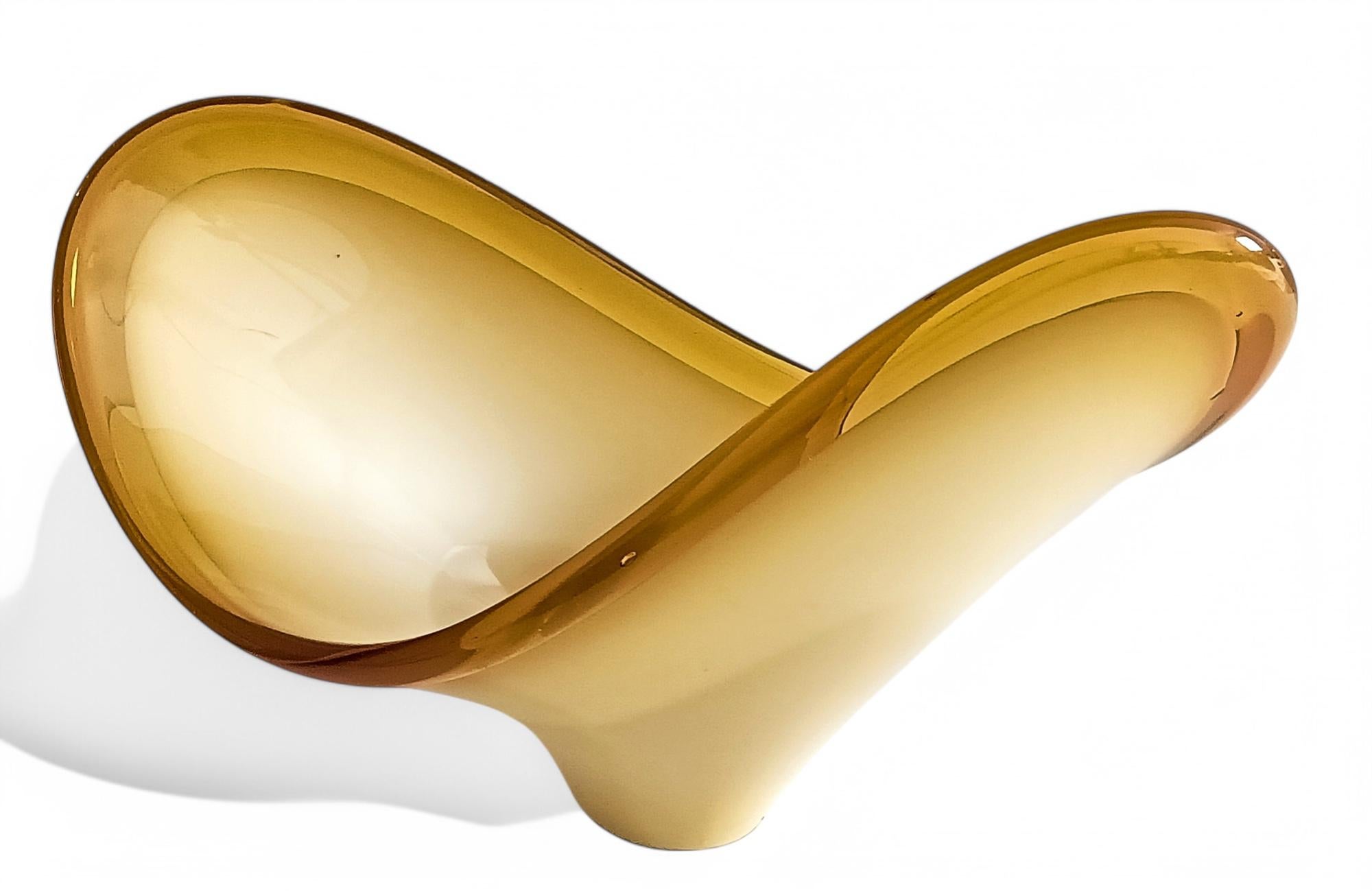 Mid-Century Modern Large Murano Centerpiece Italian Modernist Art Glass, 1950s