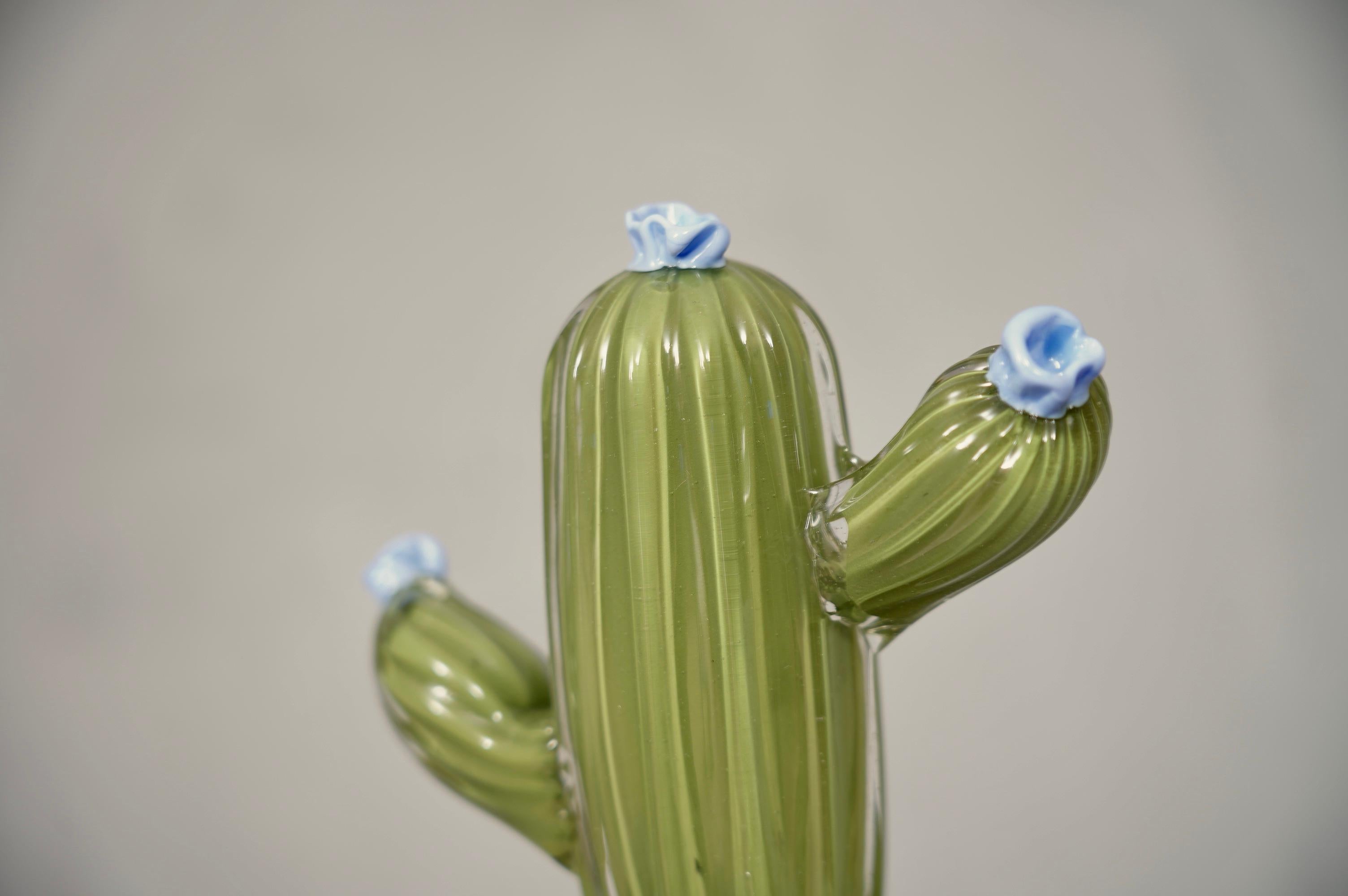 Pianta di cactus verde acqua in vetro artistico di Murano, 1990 In condizioni buone in vendita a Roma, Lazio