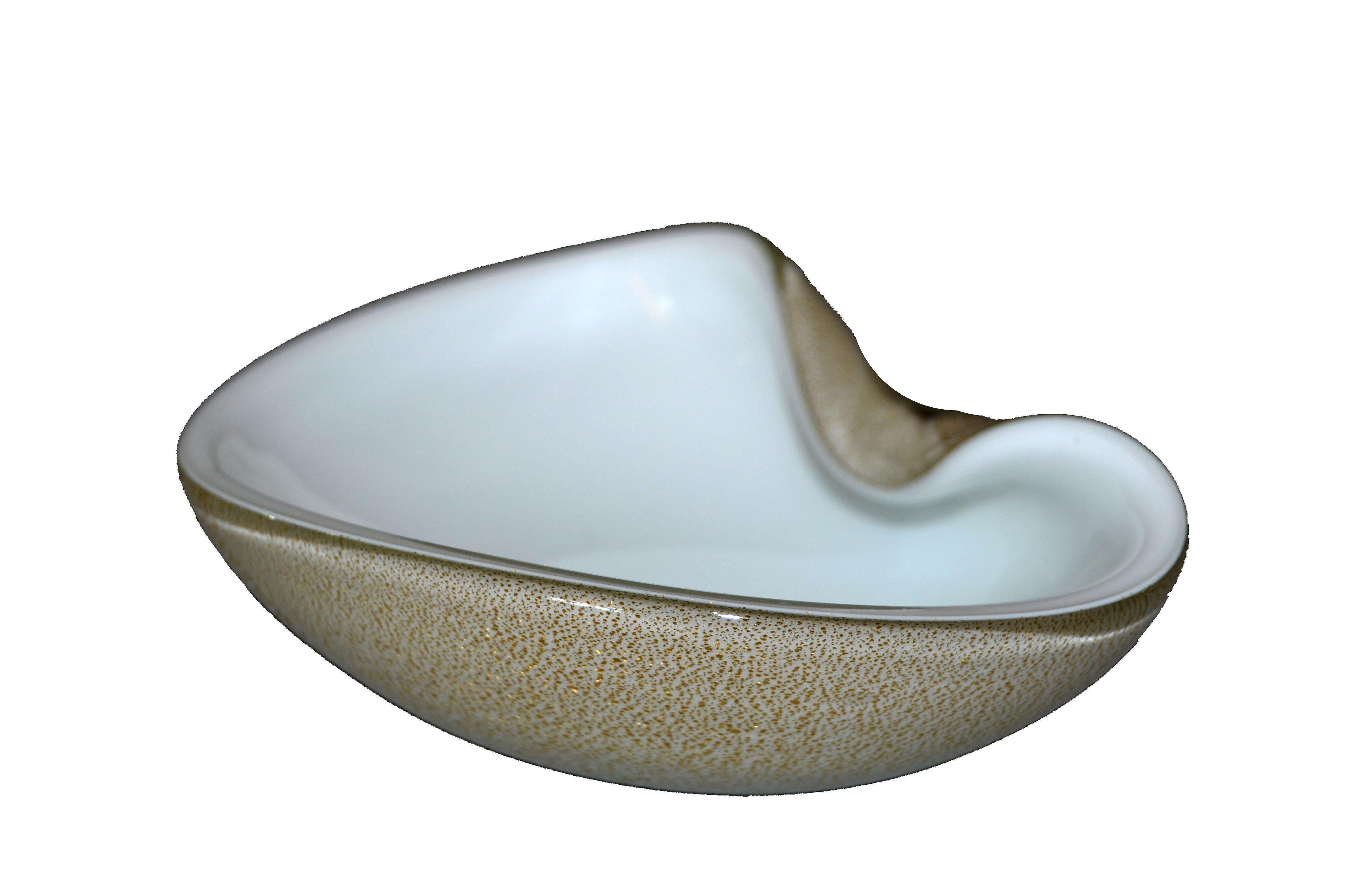 Murano Art Glass White and Gold Flecks Catchall, Bowl Inspired, Alfredo Barbini 2