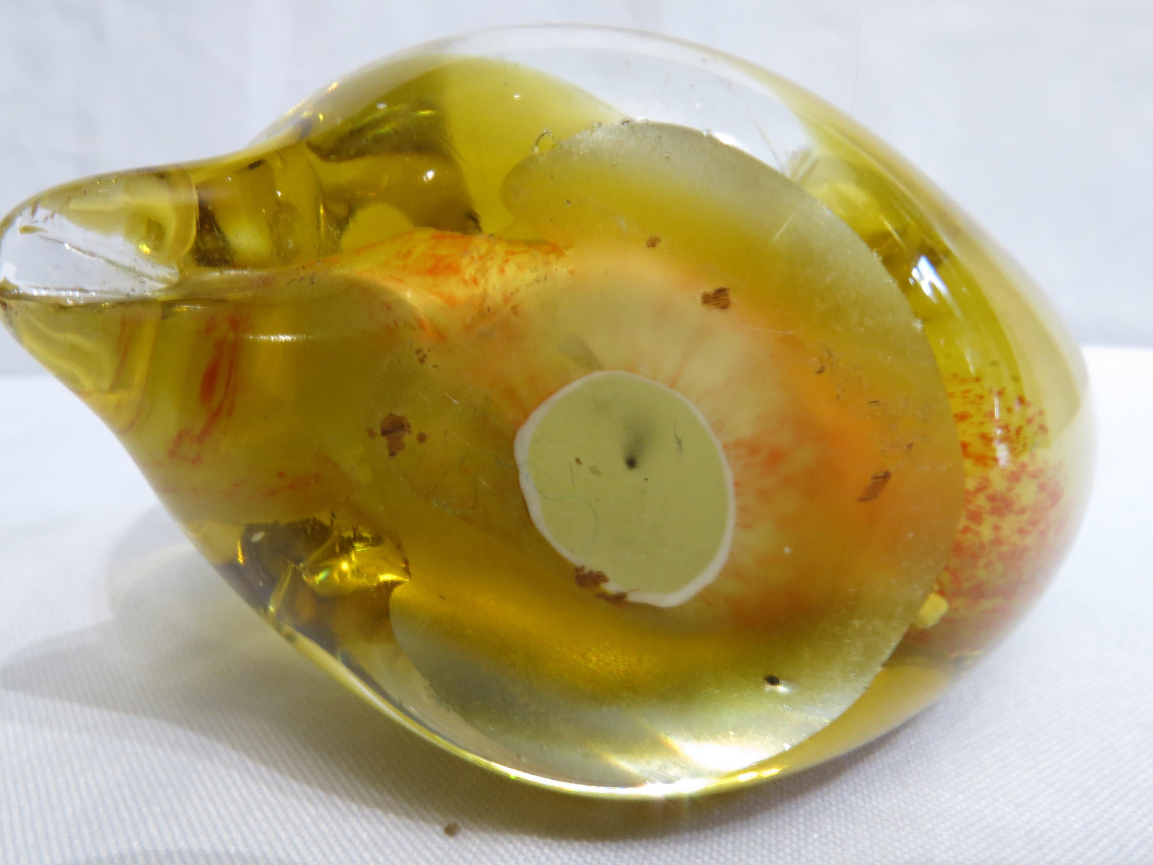 Mid-Century Modern Murano Art Glass Yellow and Transparent Seashell For Sale