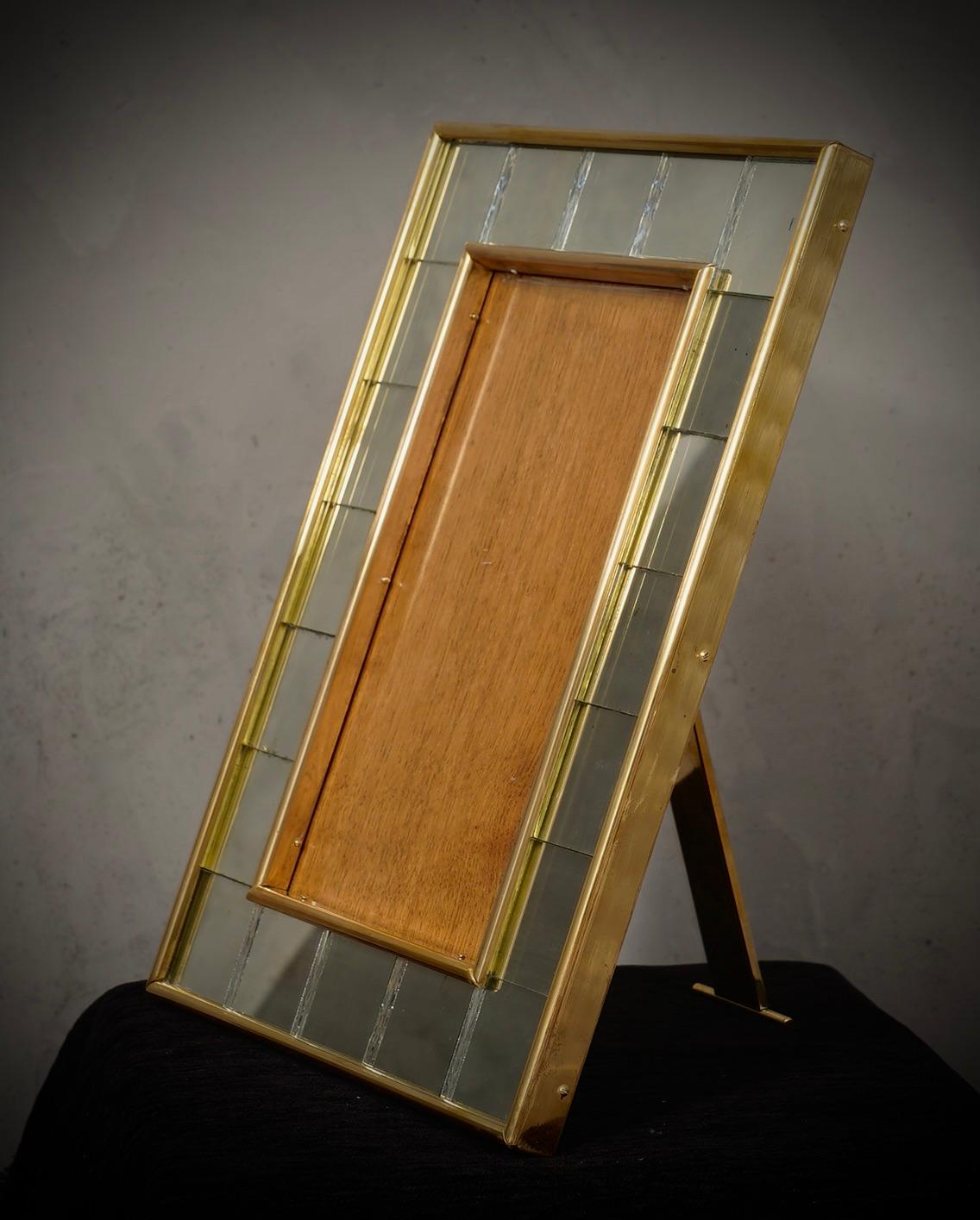 Murano Art Mirror and Brass Picture Frames, 1970 In Good Condition For Sale In Rome, IT