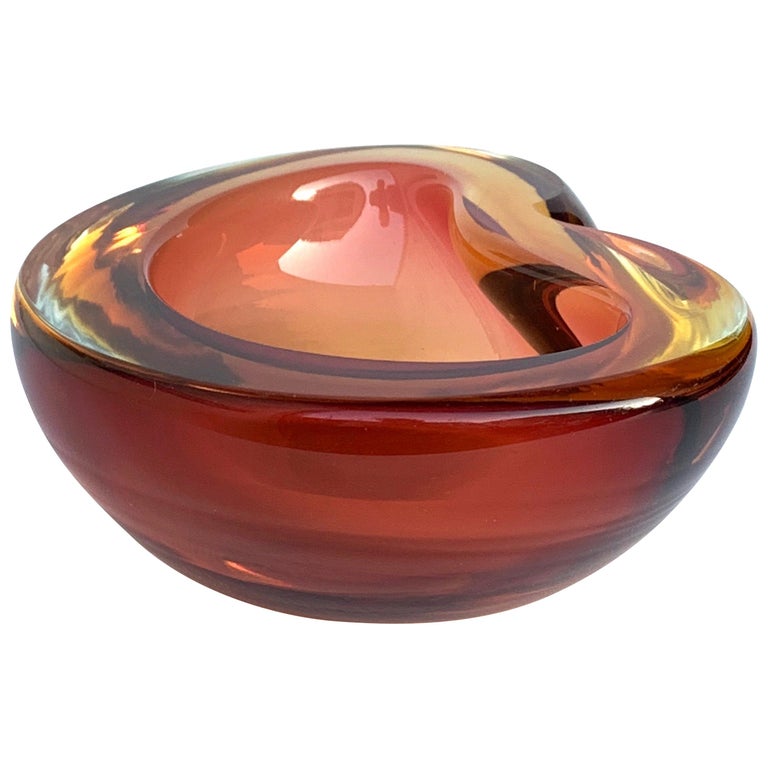 Murano Ashtray, Alfredo Barbini, Submerged Glass, Color Amber, Italy