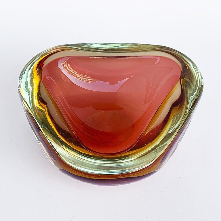 Murano Ashtray, Flavio Poli, Submerged Glass, Amber, Glass, Italy, 1960s In Good Condition For Sale In Roma, IT