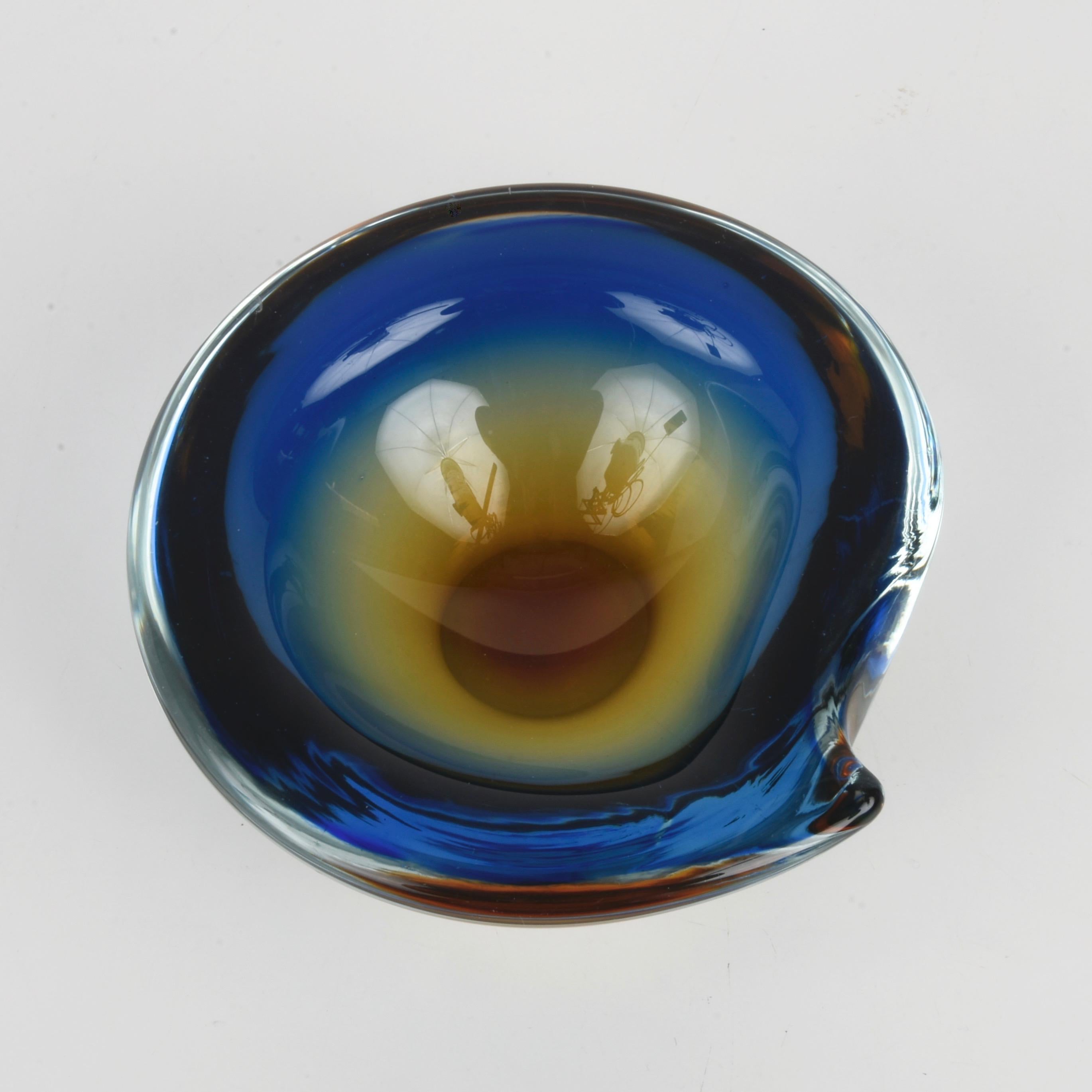 20th Century Murano Ashtray or Bowl, Flavio Poli Submerged Glass Amber Blue, Italy, 1960 For Sale