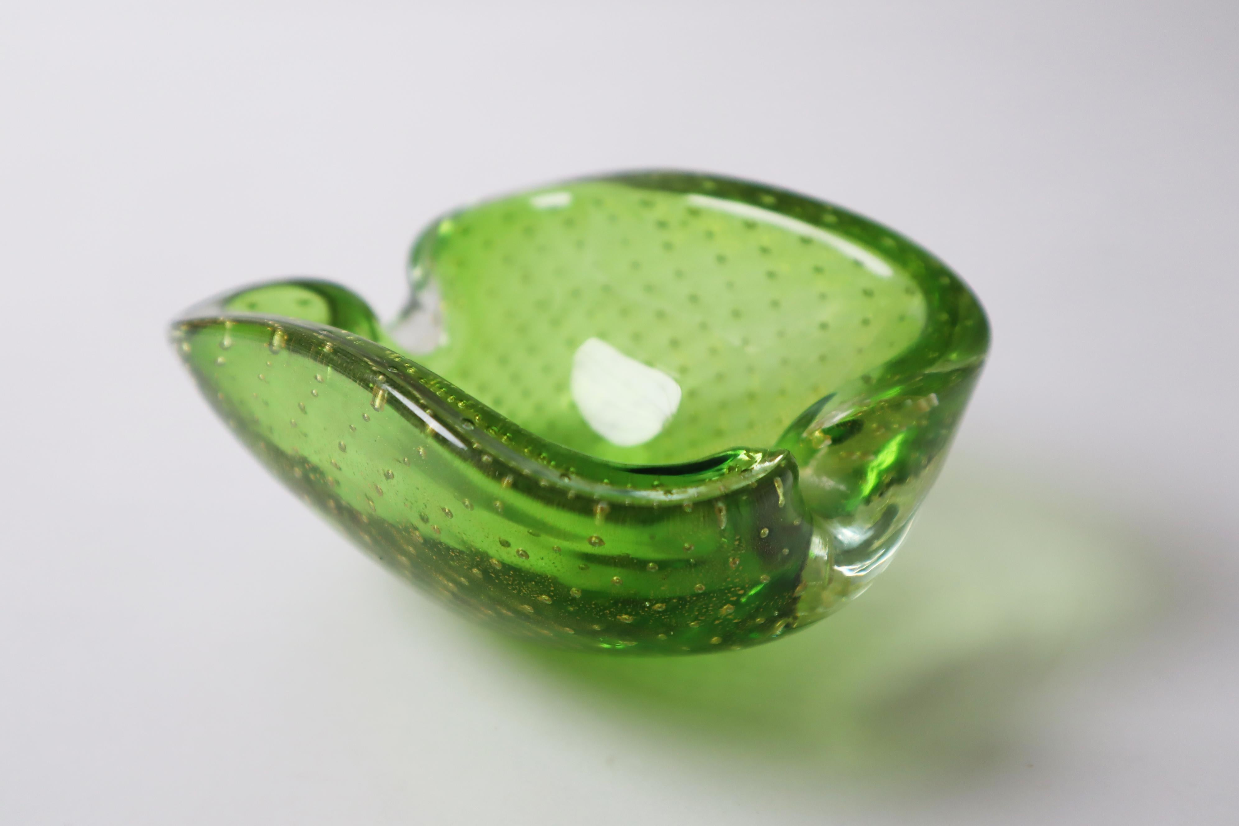 Cenicero de Murano La manzana de oro verde, Italia Años 60 Oro