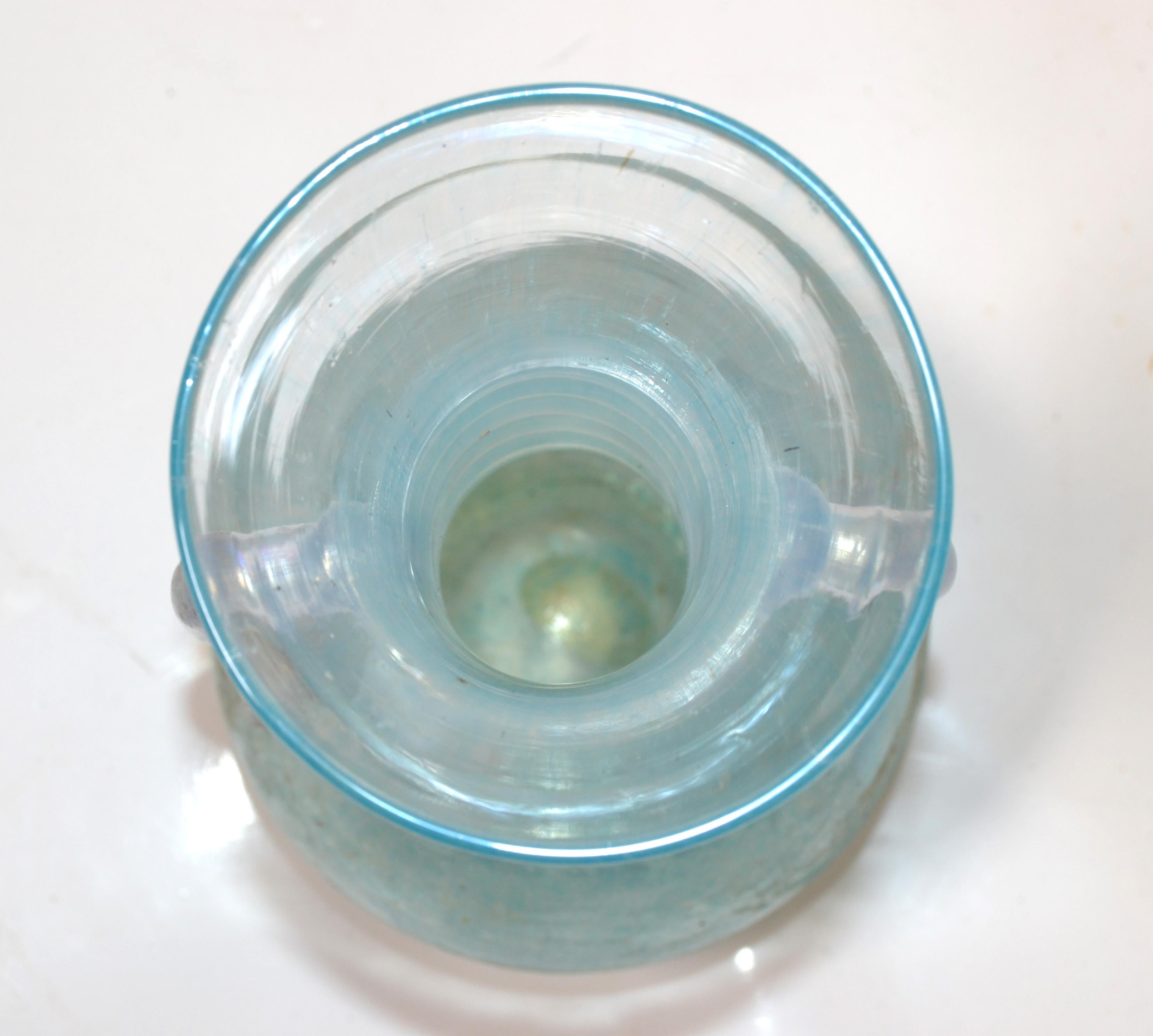 Jarrón de trigo con asas de cristal Scavo italiano azul bebé de Murano, Vasija, Italia 1980 finales del siglo XX en venta
