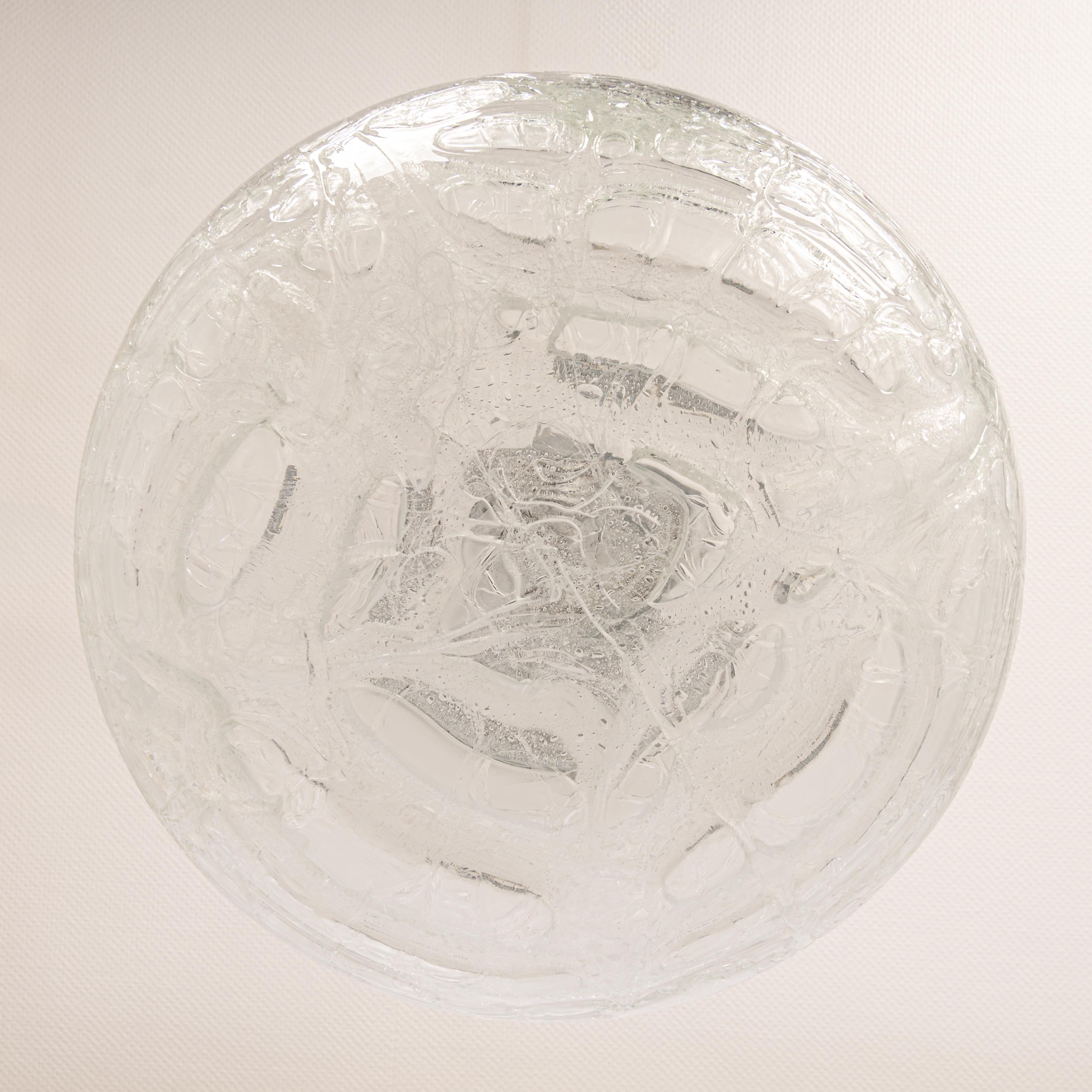 1 von 2 Murano Ball Pendelleuchte von Doria, Deutschland, 1970er Jahre im Zustand „Gut“ im Angebot in Aachen, NRW