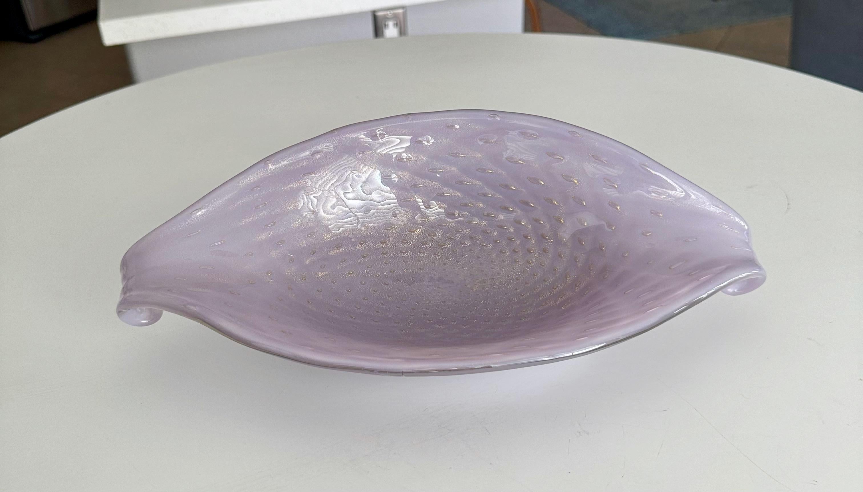 Murano Barbini Coupe de centre de table ovale en forme de lavande en vente 3
