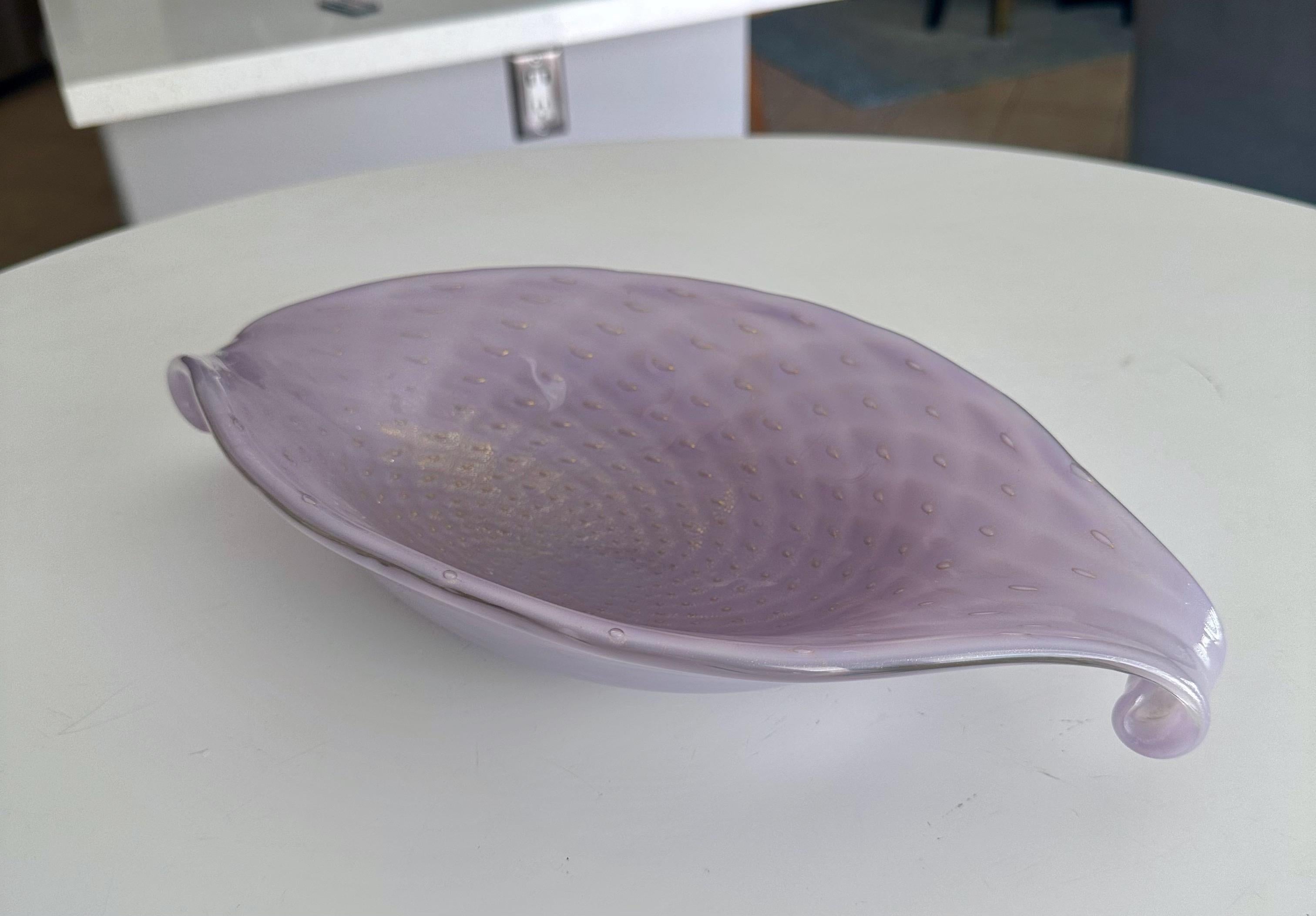 Murano Barbini Coupe de centre de table ovale en forme de lavande en vente 4