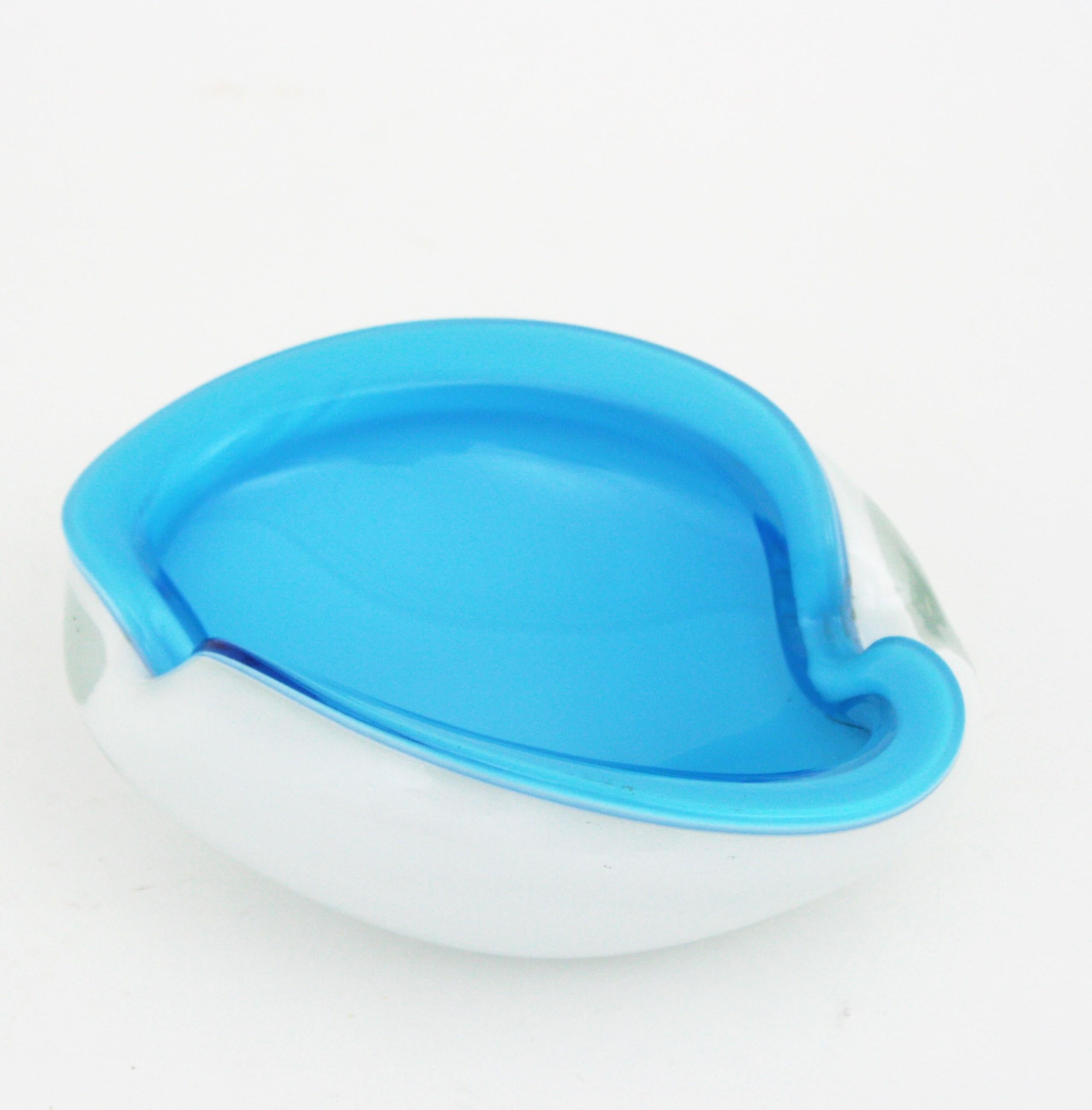 Murano Barbini Sommerso Baby Blue White Art Glass Bowl For Sale 3