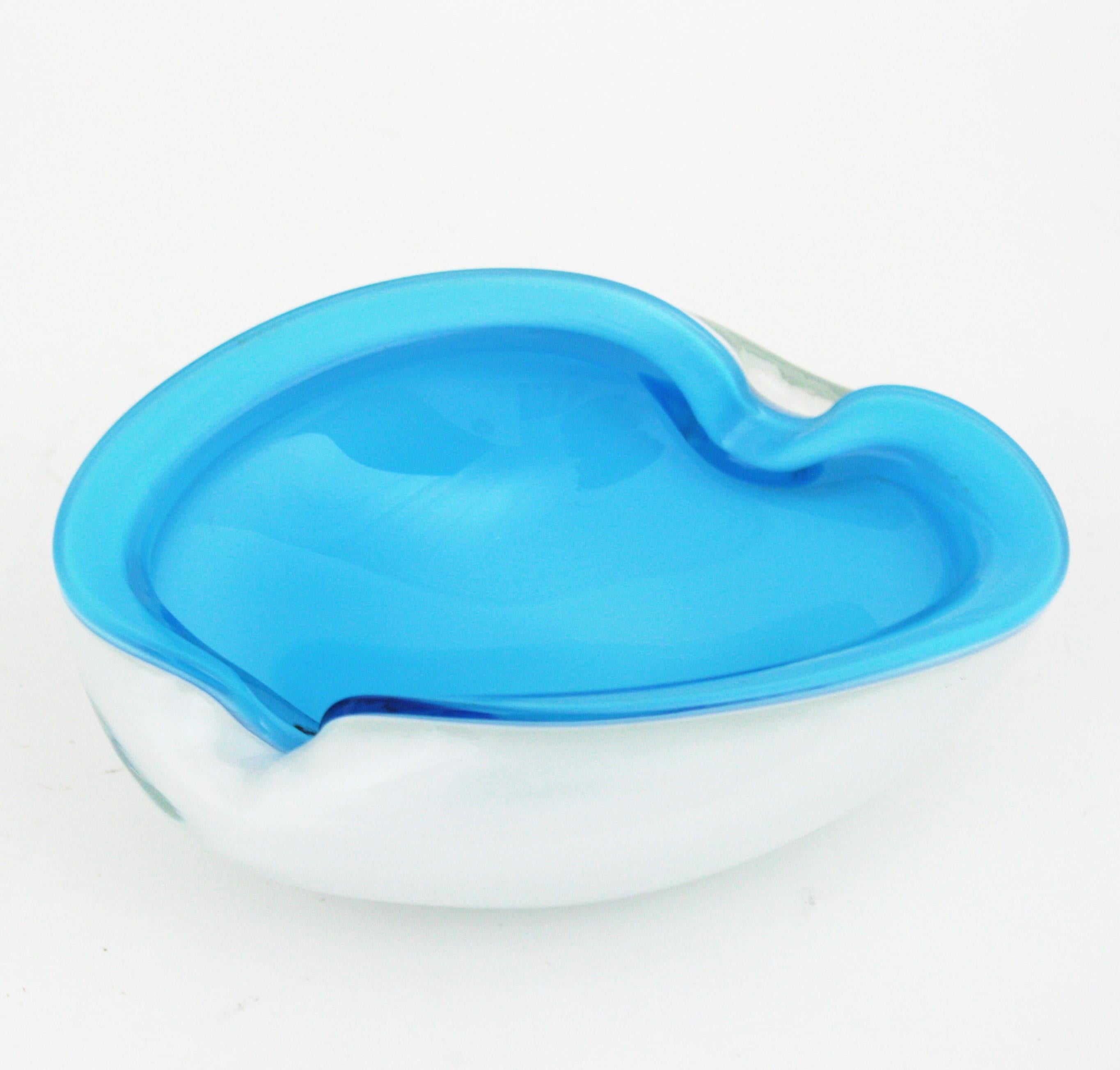 Murano Barbini Sommerso Baby Blue White Art Glass Bowl For Sale 5