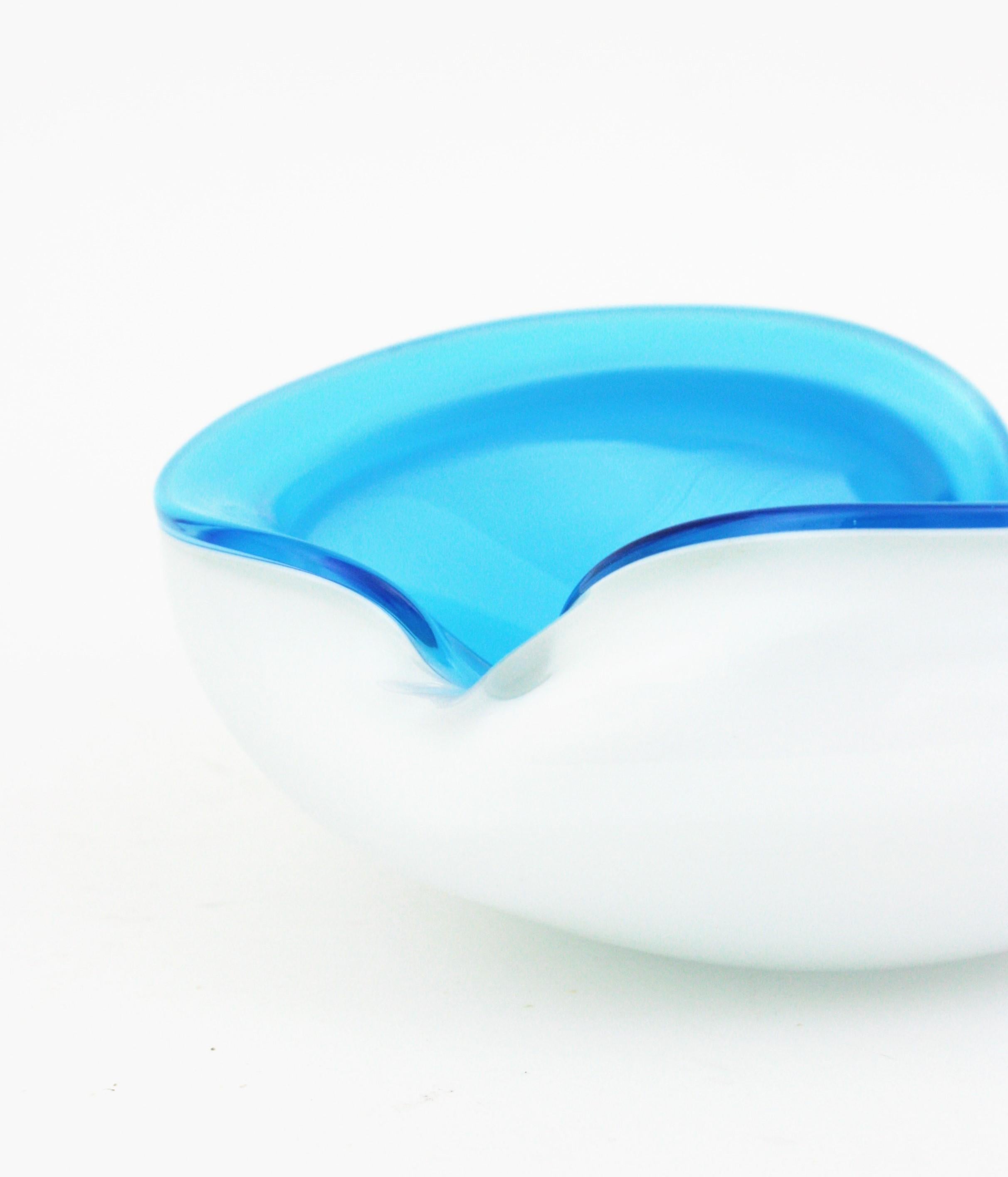 Murano Barbini Sommerso Baby Blue White Art Glass Bowl For Sale 9