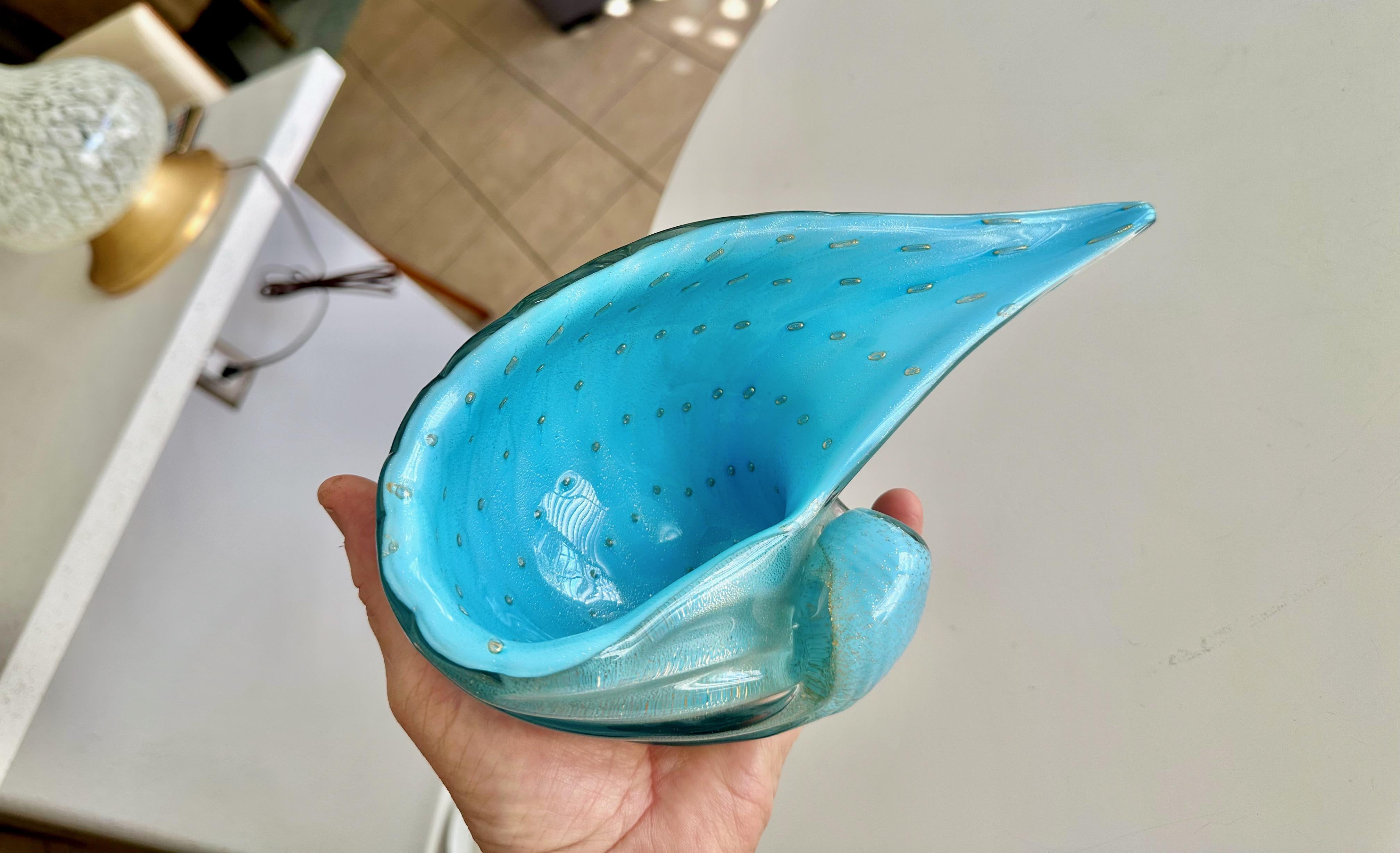 Murano Barbini Venetian Baby Blue Conch Seashell Bowl im Angebot 4