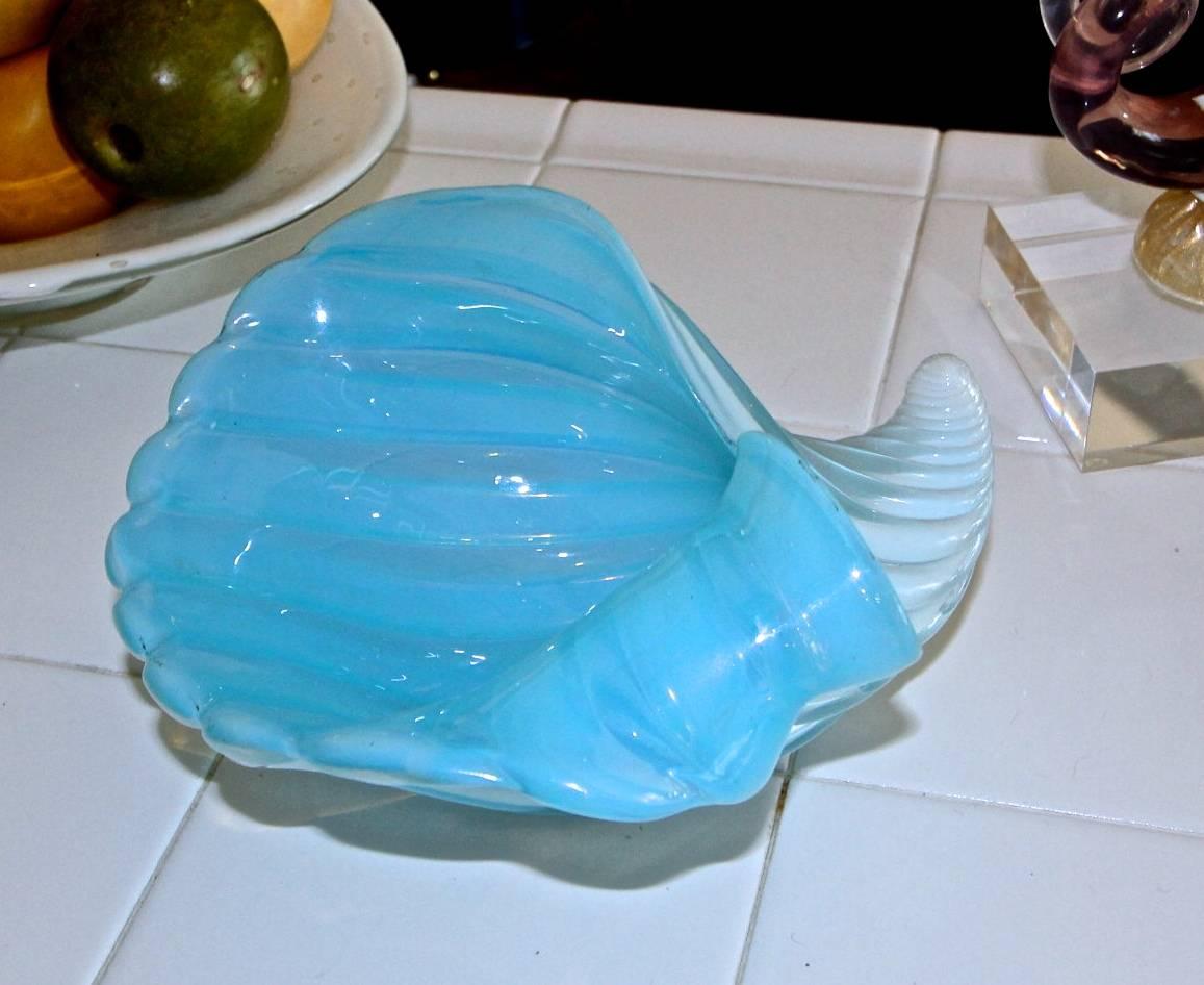 Murano Barbini Venetian Baby Blue Conch Seashell Centrepiece Bowl For Sale 6