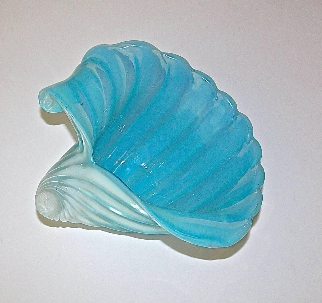 Cuenco de Murano Barbini Venetian Baby Blue Conch Seashell Centrepiece Bowl en venta 8