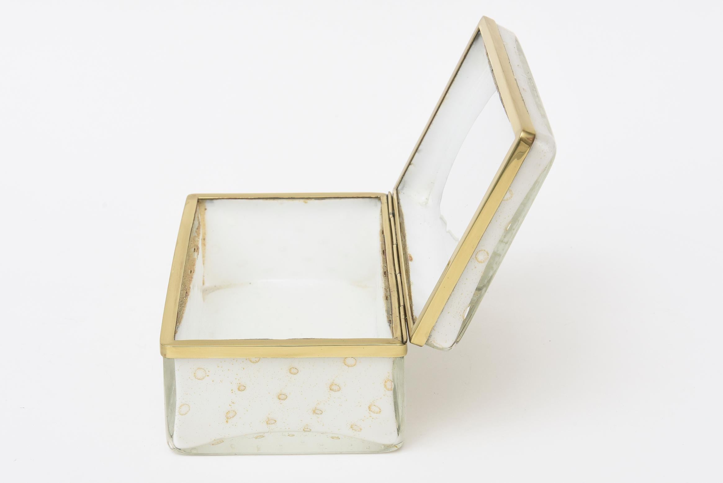 Mid-20th Century Murano Barovier e Toso Gold Aventurine Hinged Glass Box Mid-Century Modern