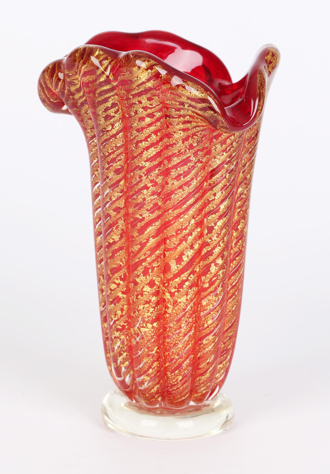 Mid-Century Modern Murano Barovier & Toso Cordonato D'oro Art Glass Vase For Sale