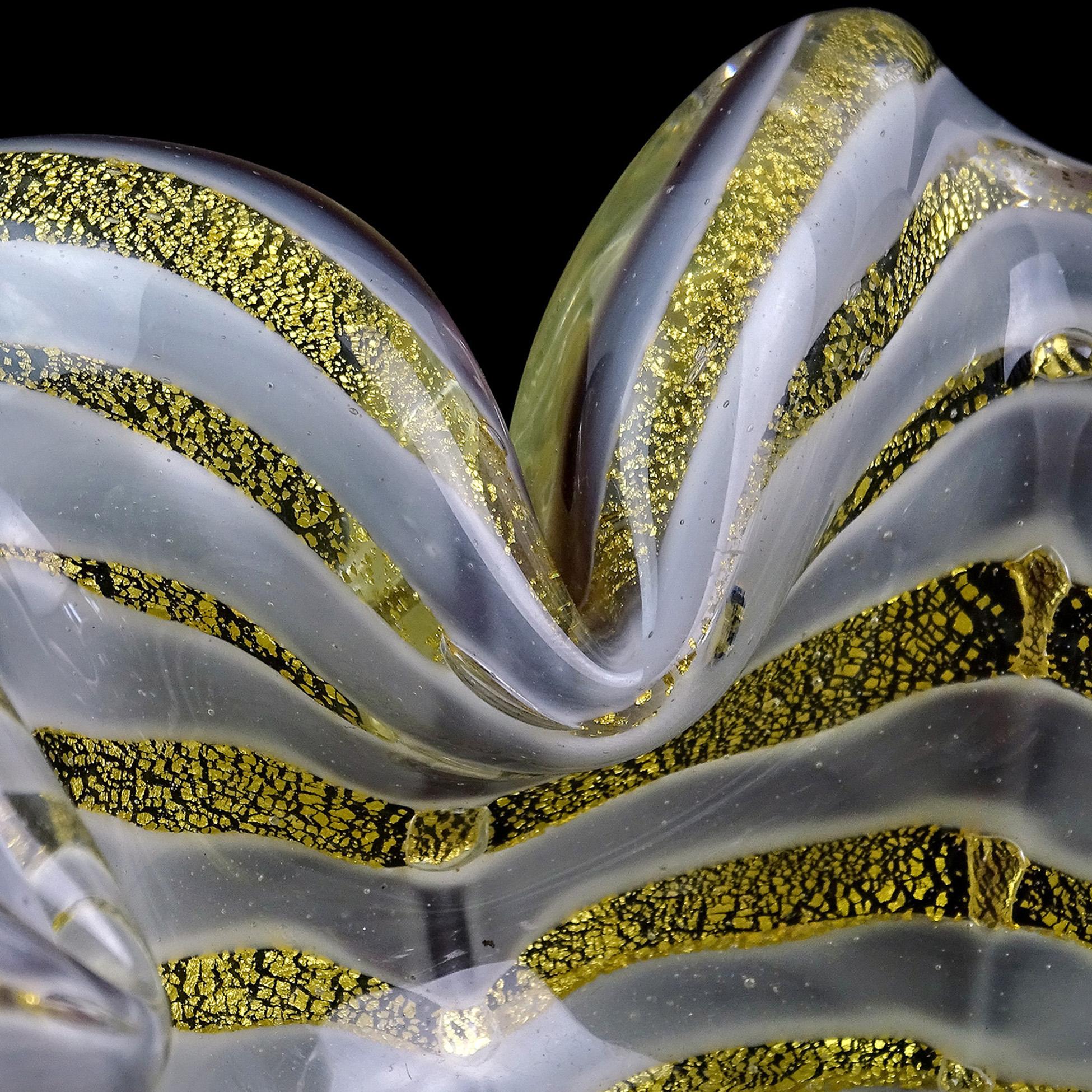 20ième siècle Murano Barovier&Toso Verre d'Art Décoratif Gris Moucheté d'Or Bol à fleurs en vente