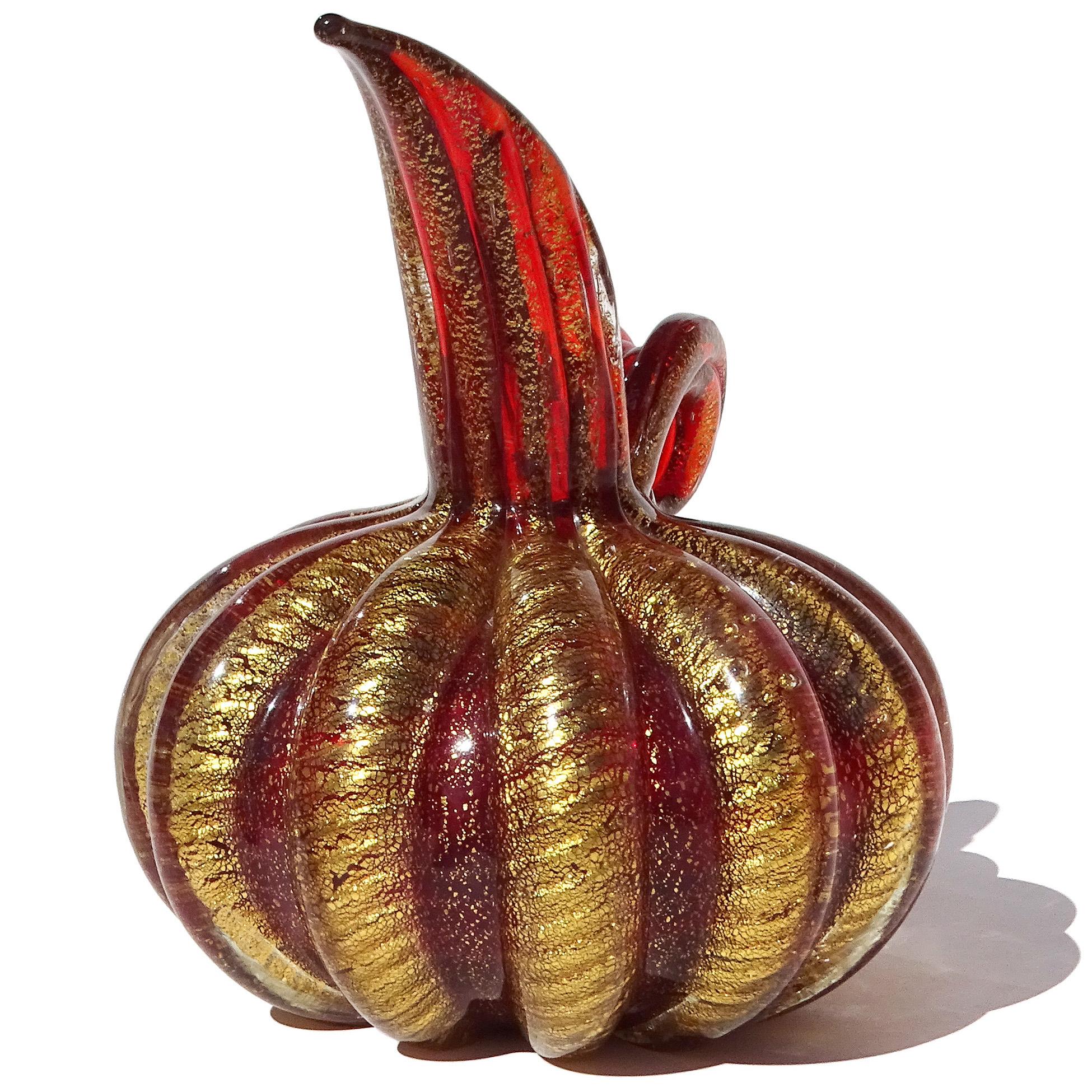 Murano Barovier Toso Red Gold Flecks Italian Art Glass Ribbed Pitcher Vase In Good Condition For Sale In Kissimmee, FL