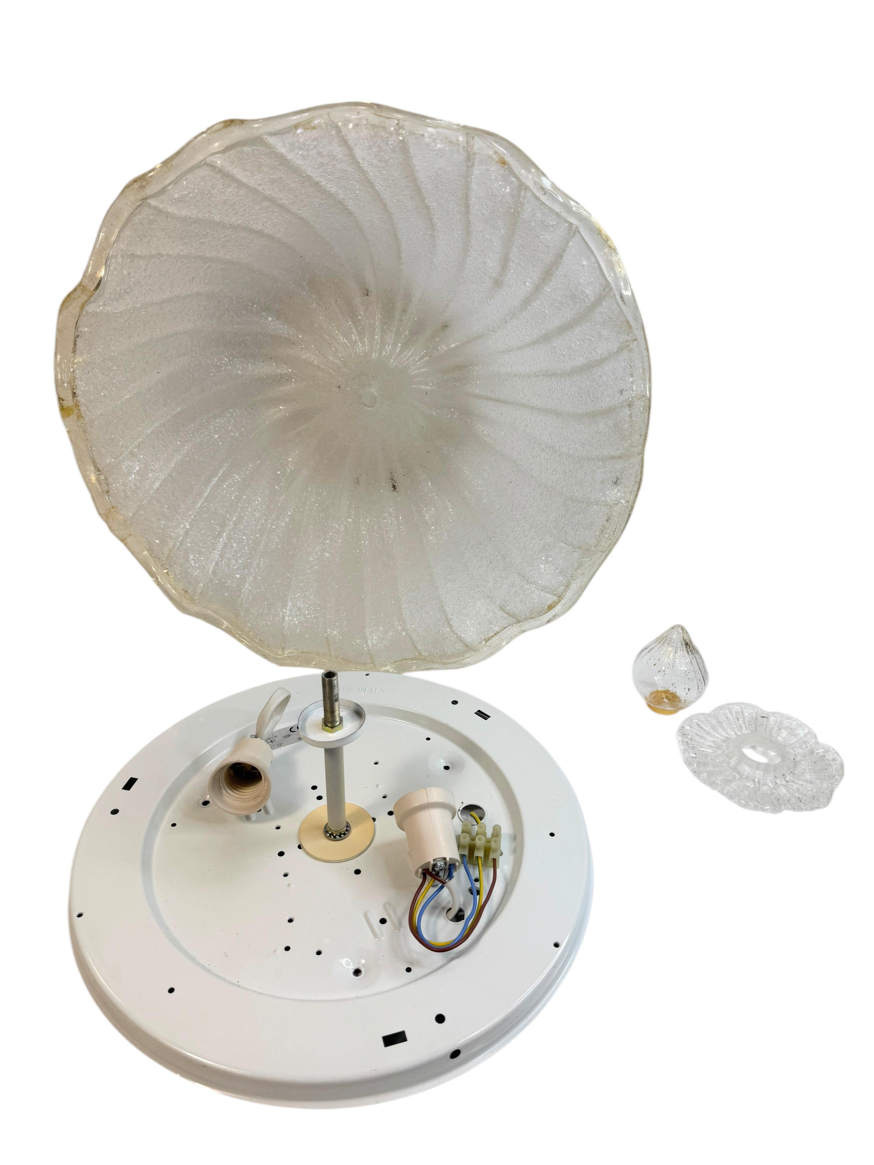 Murano Barovier Estilo Toso Flor de cristal y escamas de oro Flush Mount, Italia en venta 7