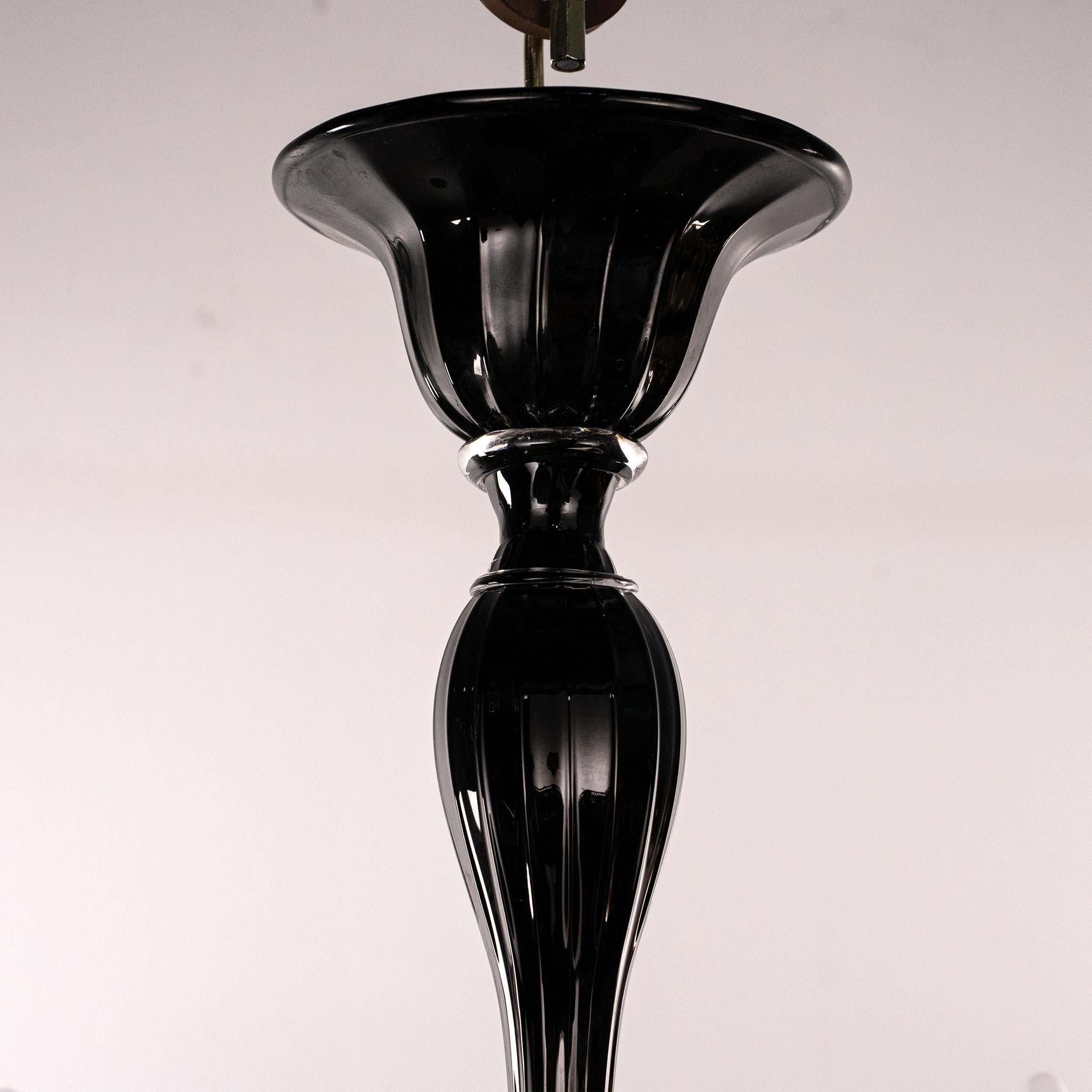 Lampadario a 5 luci in vetro nero e trasparente di Murano, Vintage Made in Italy in stock in vendita 1