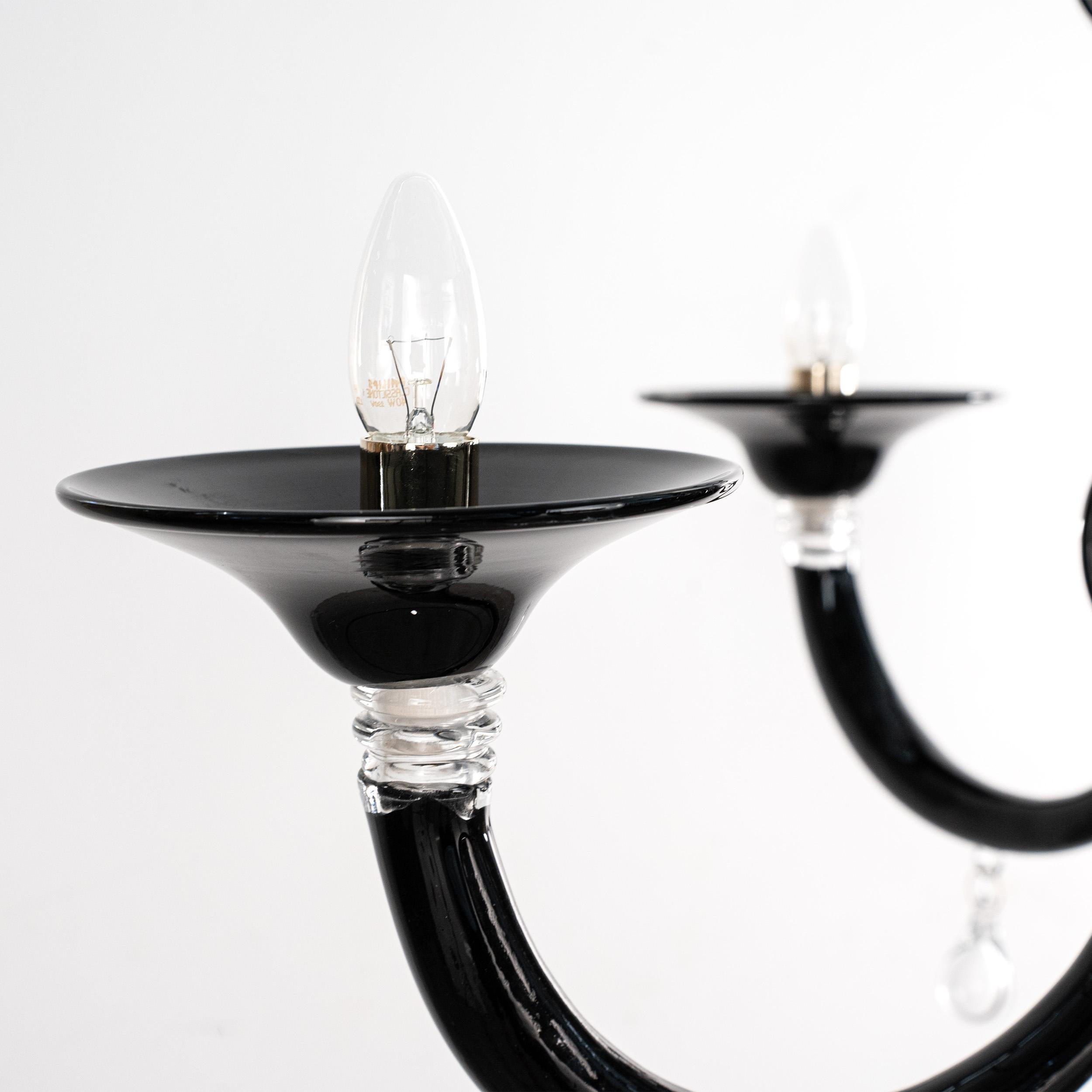 Lampadario in vetro di Murano nero e oro a 6 luci, Vintage Made in Italy in stock in vendita 2