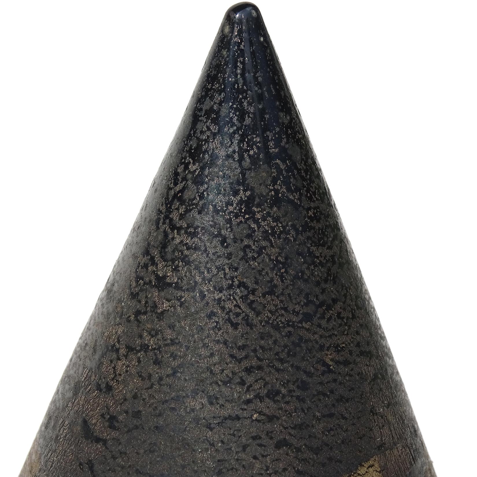 Beautiful vintage Murano hand blown black and gold Italian art glass cone pyramid paperweight. It has a white and black lettering label, reading 