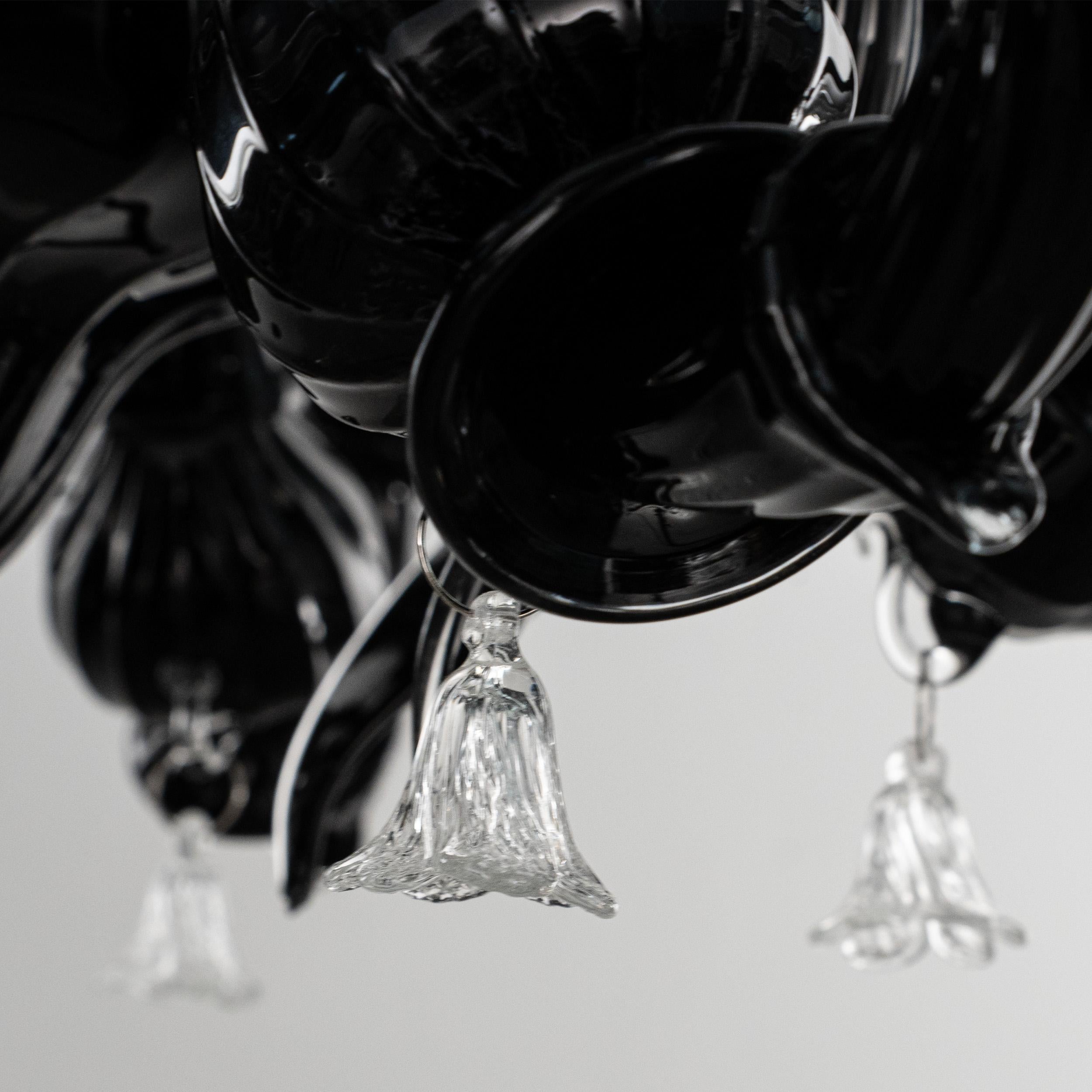 Lampadario in vetro di Murano Rezzonico nero a 6 luci, Vintage Made in Italy in stock in vendita 1