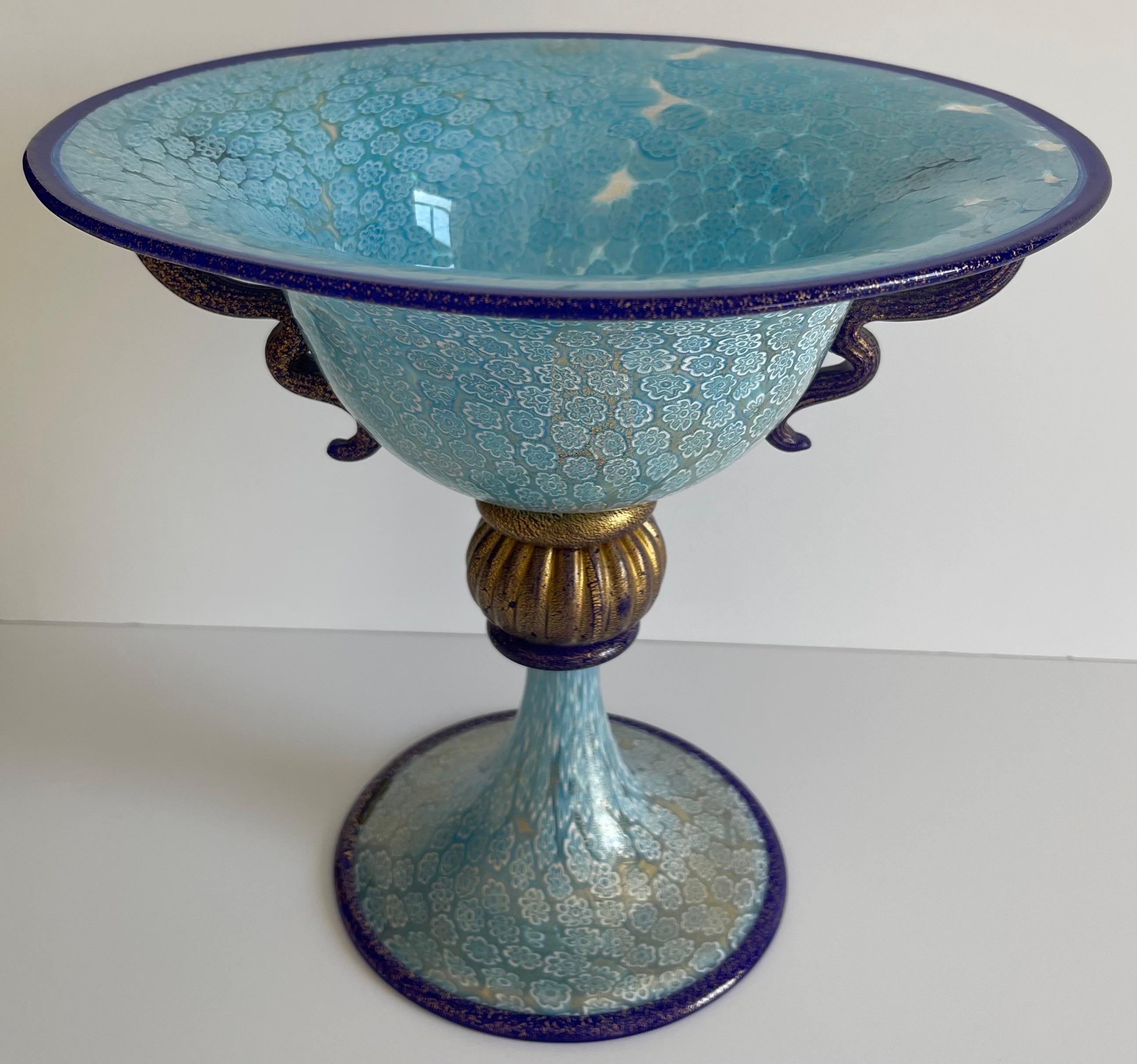 Murano Gambaro & Poggi Blown Glass Blue Millefiori Footed Bowl In Excellent Condition For Sale In Stamford, CT