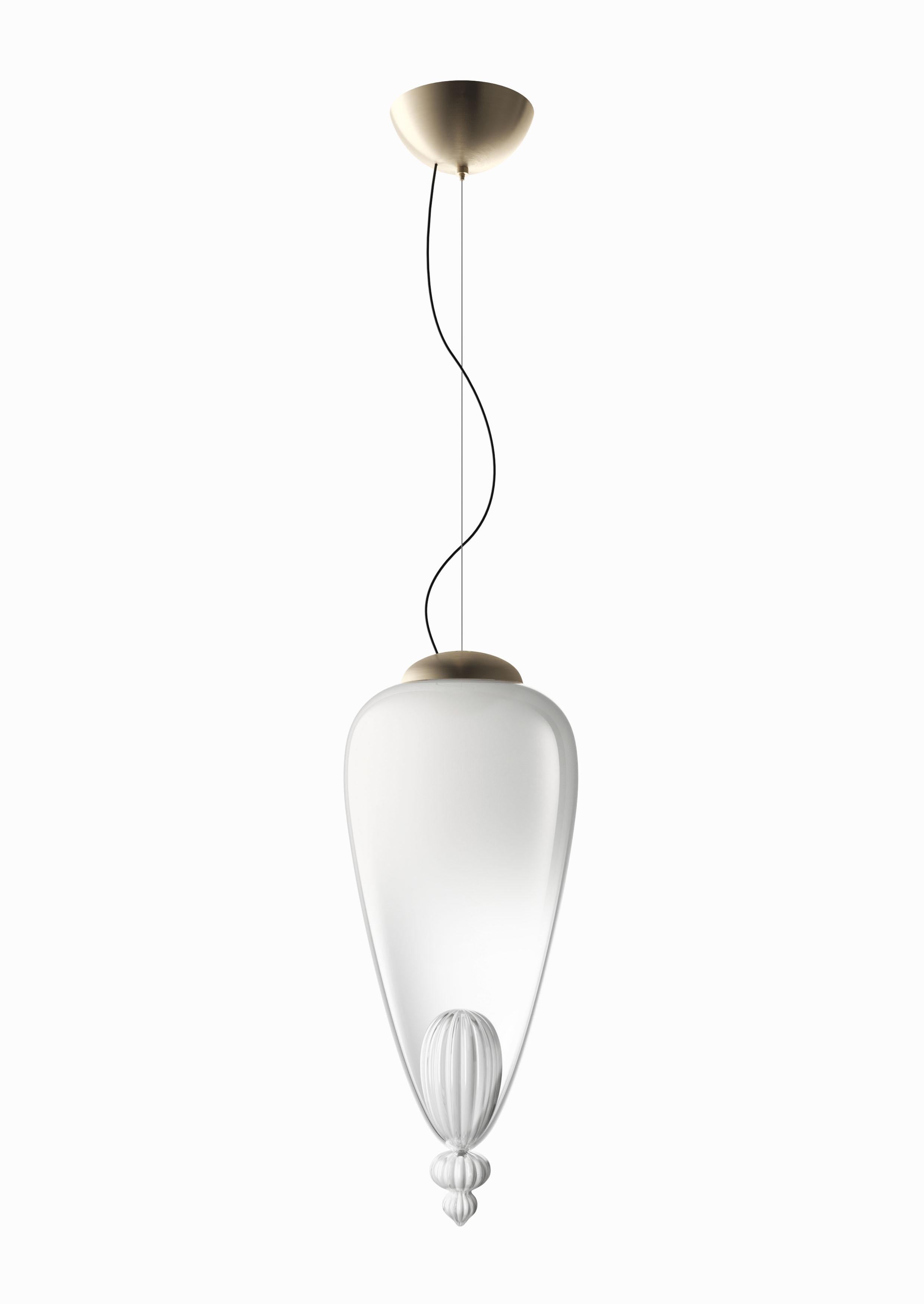 Lampada a sospensione in vetro soffiato di Murano, Padma, Cristallo bianco e bluastro veneziano In condizioni Nuovo in vendita a Venice, IT