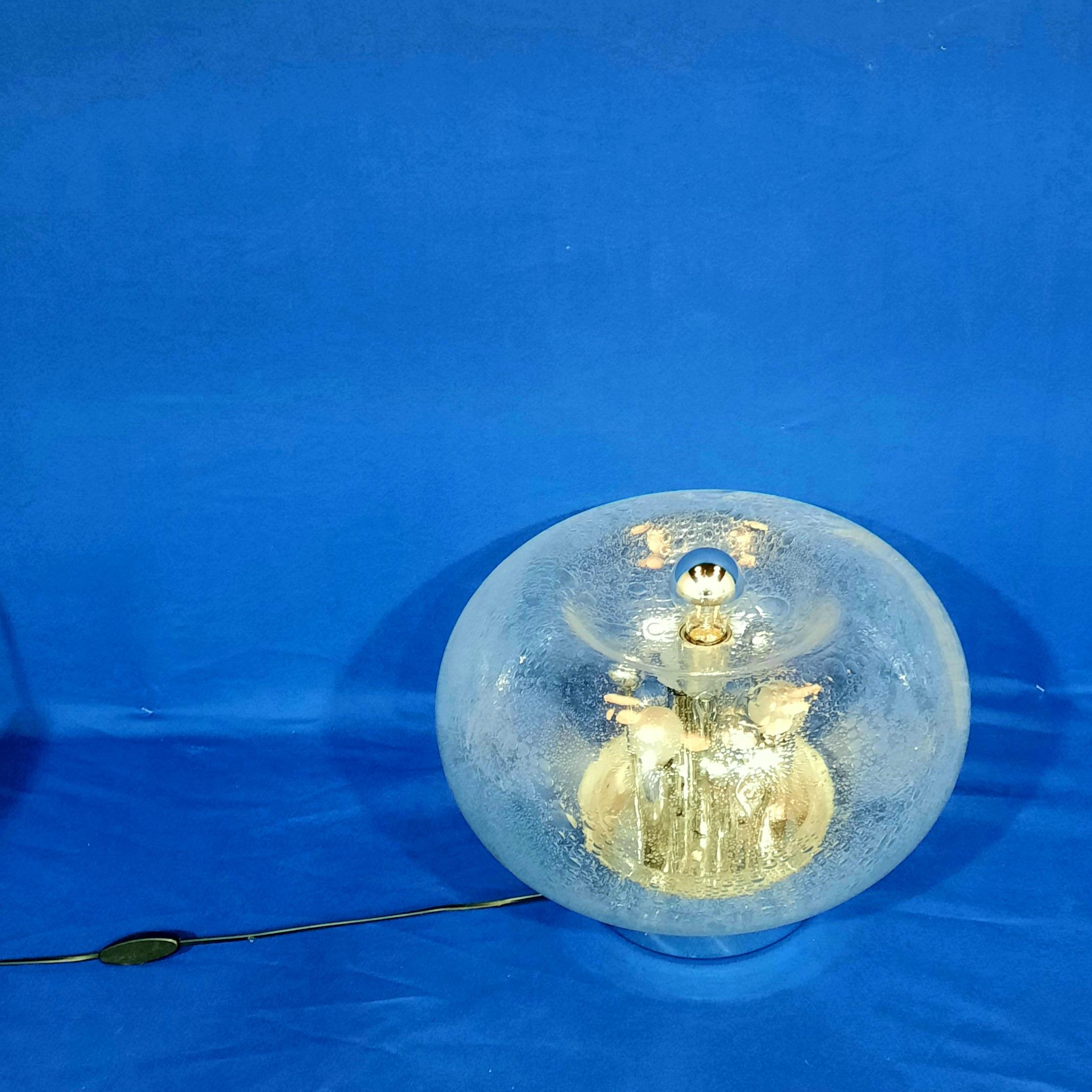 Murano blown glass table lamp, Circa 1965 7