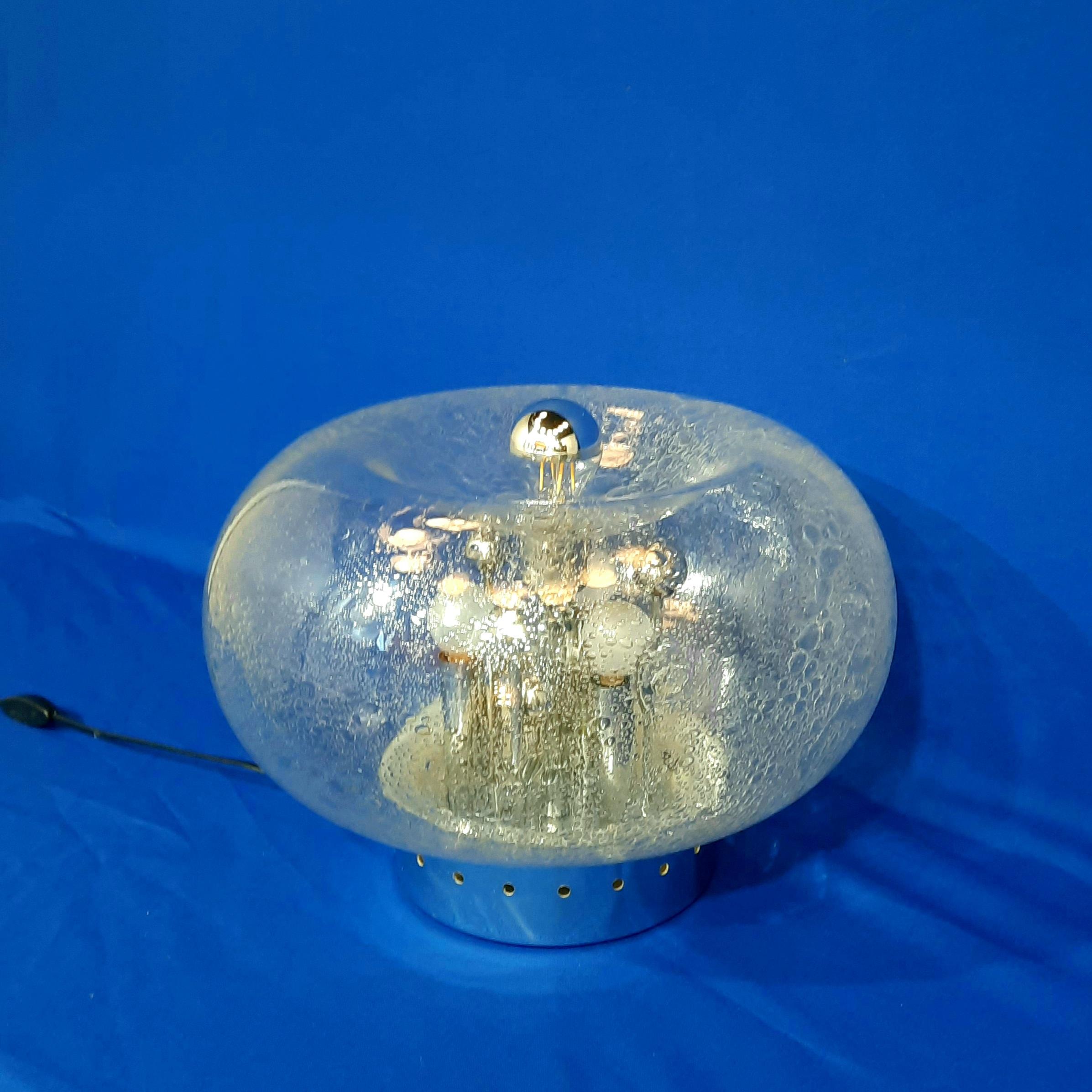 Murano blown glass table lamp, Circa 1965 8