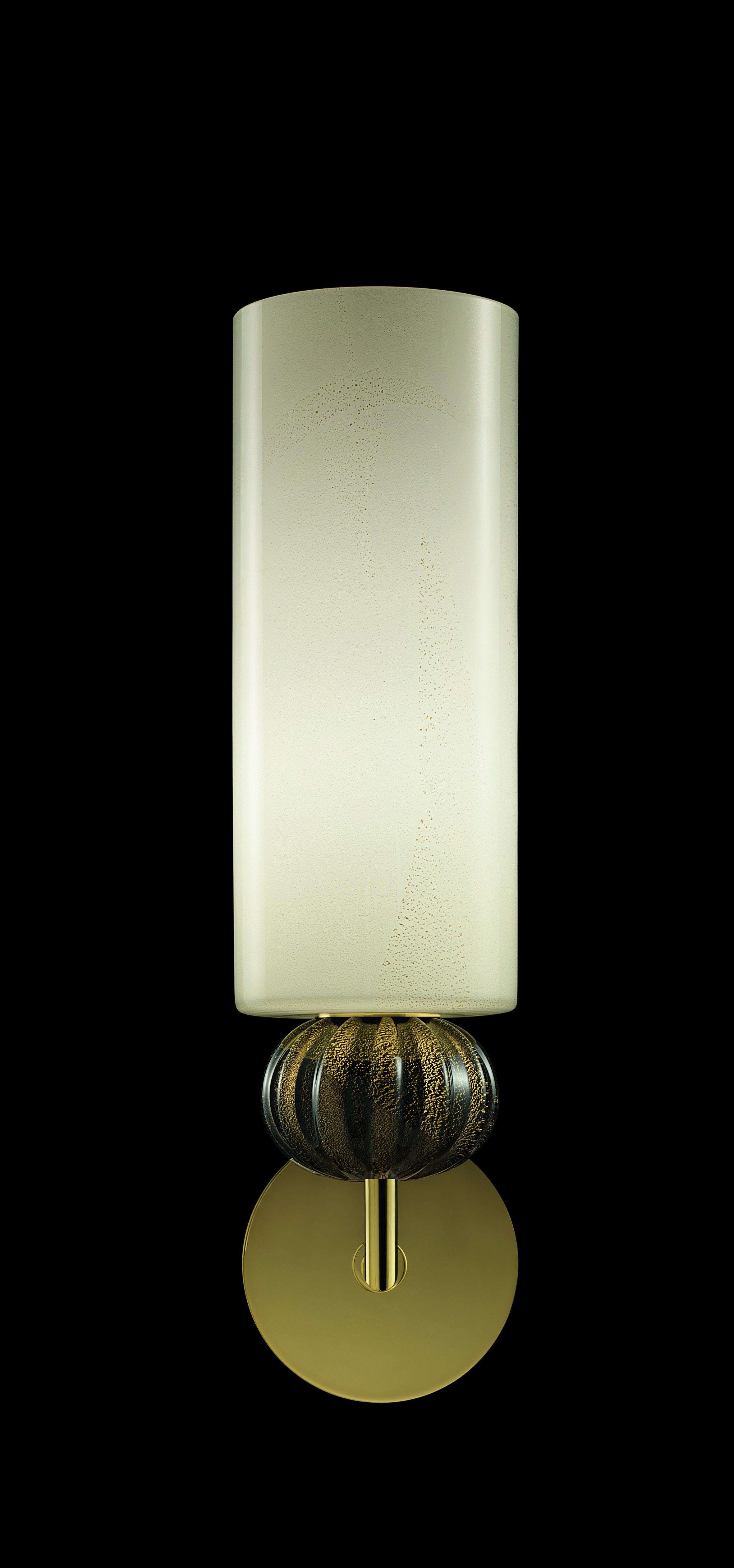 Italian Murano blown Glass Wall Sconce, Gallia, Antalia Green Venetian Crystal For Sale