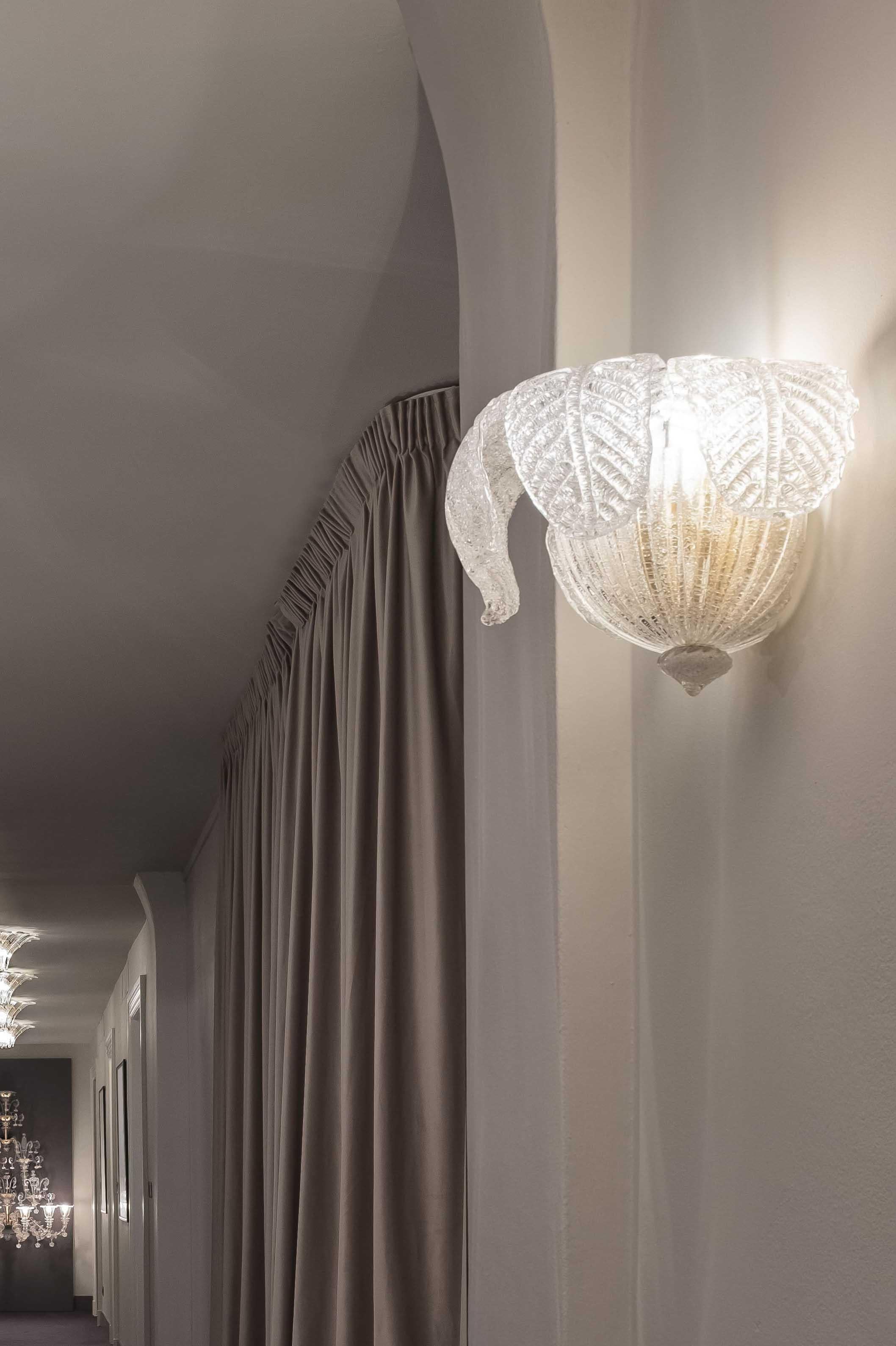 Aplique de Murano, Cristal veneciano Rugiada Oro en Nuevo estado para la venta en Venice, IT