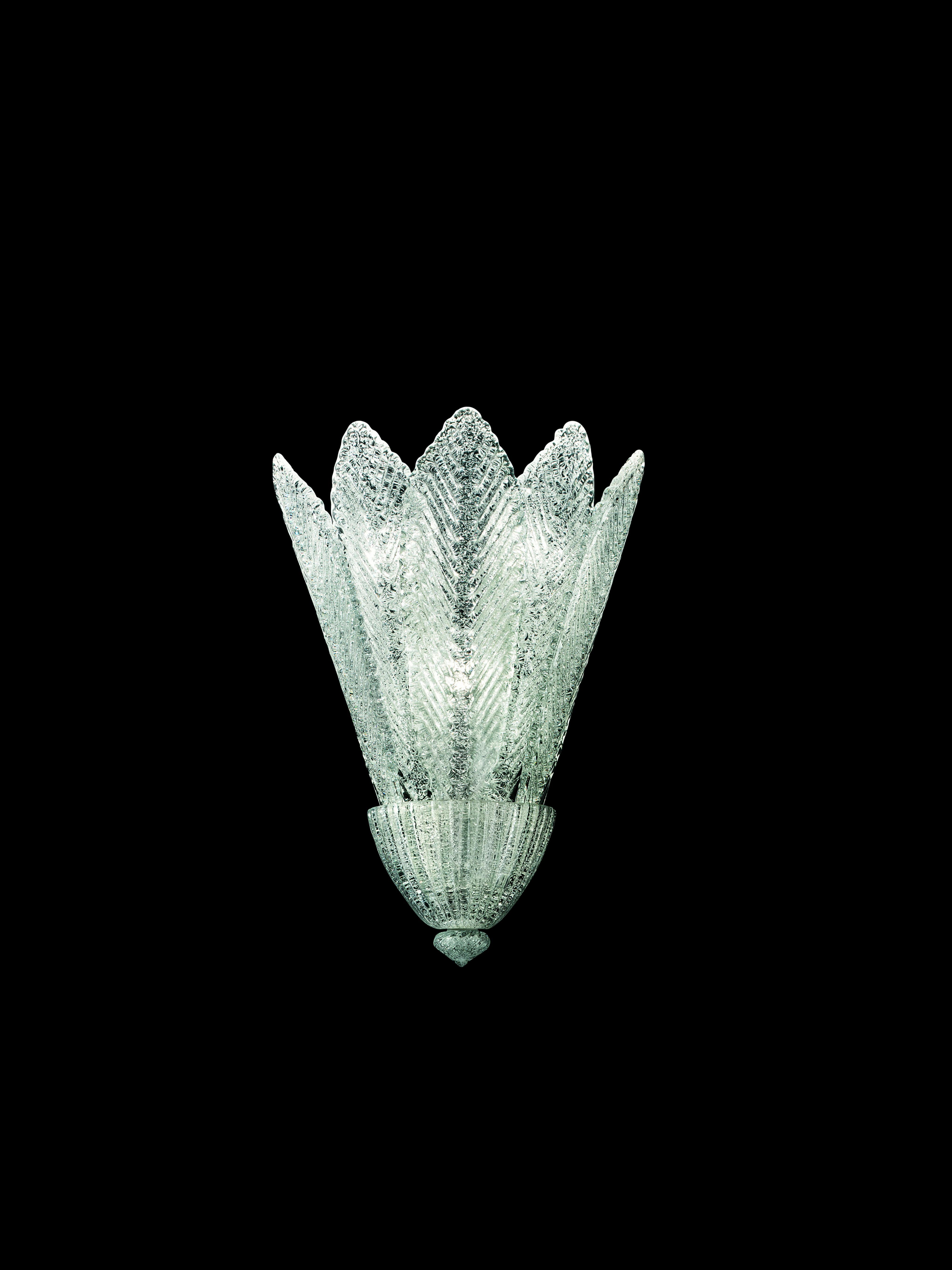 Italiano Applique in vetro soffiato di Murano, Vanga, Cristallo Rugiada in vendita