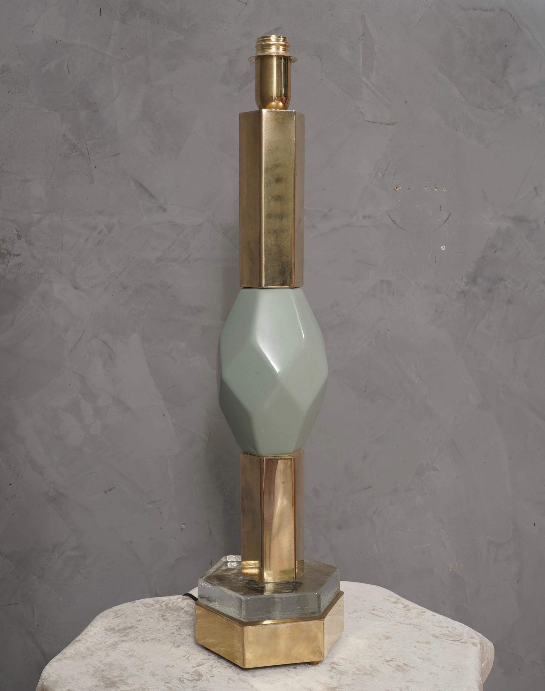 Mid-Century Modern Murano Blown Light Green Glass and Brass Table Lamp, 1980 For Sale