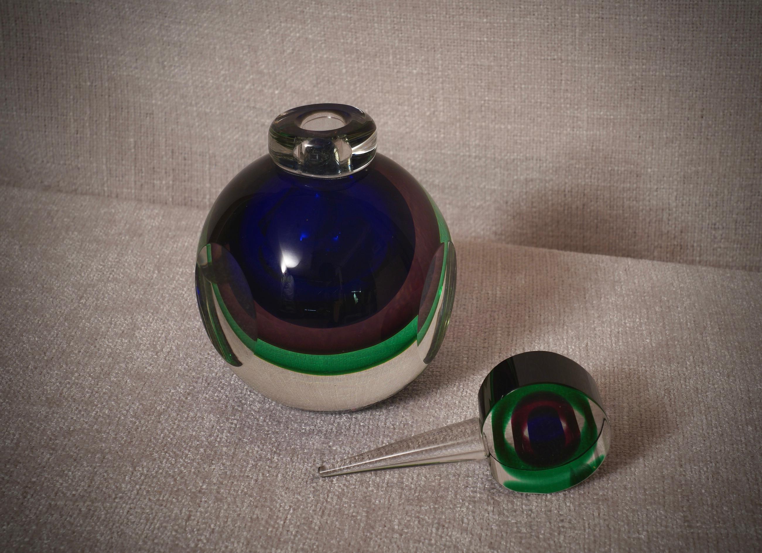 Mid-Century Modern Murano Blu and Green Perfume Bottle, 1990 For Sale