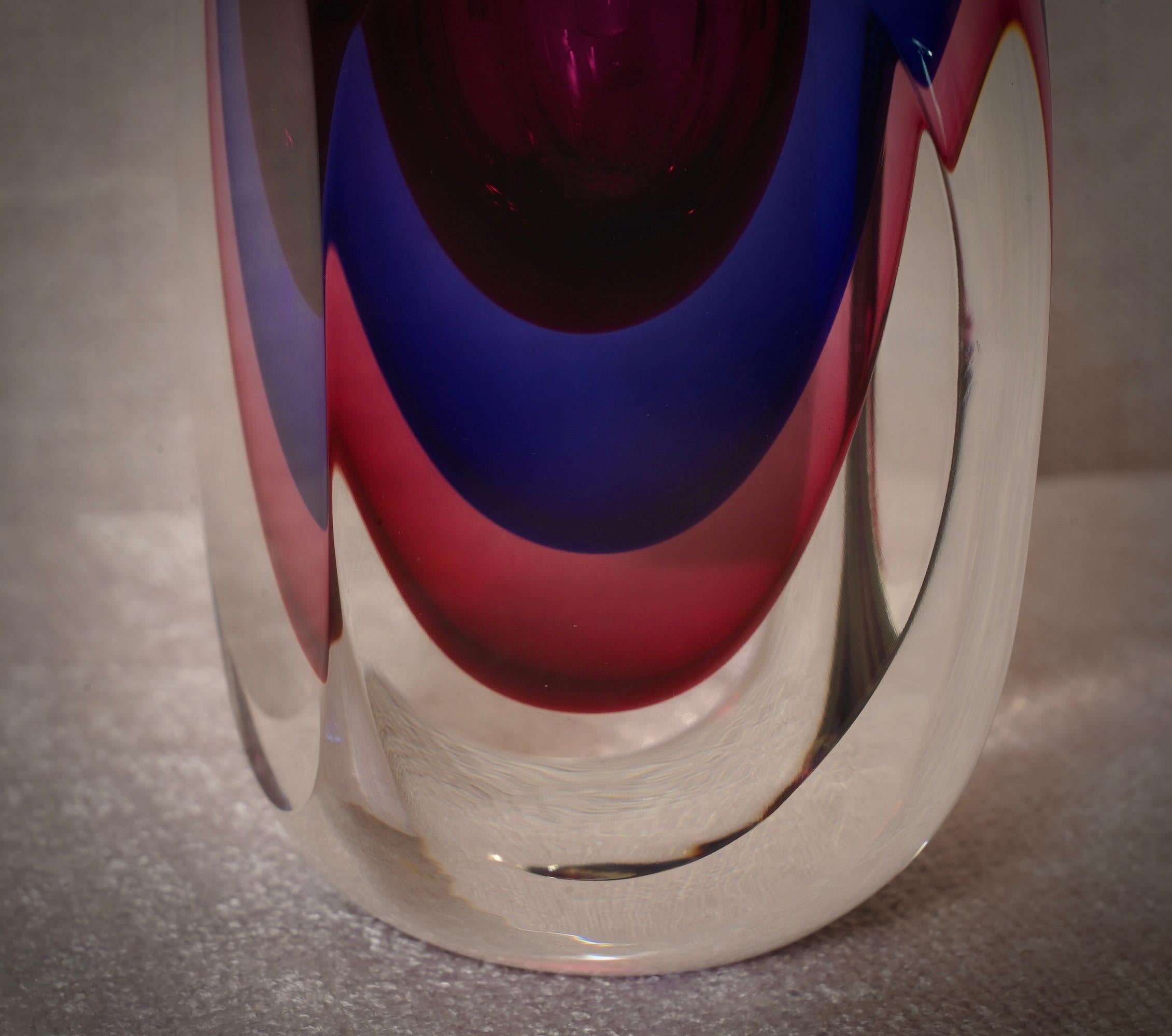 Murano Blau und Rosa Parfümflasche, 1990 (Italienisch) im Angebot